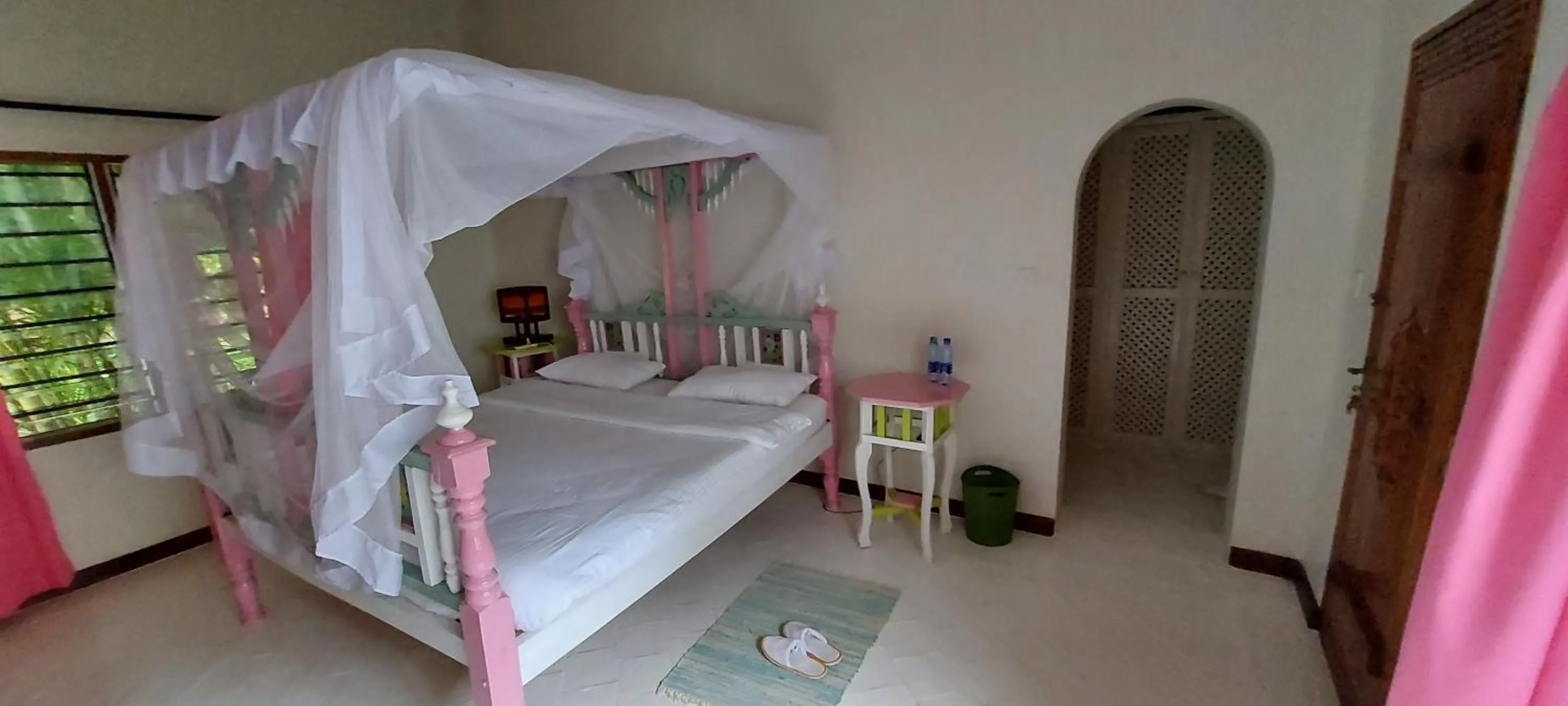 Photo of the whole room in The Villa Mela, Malindi