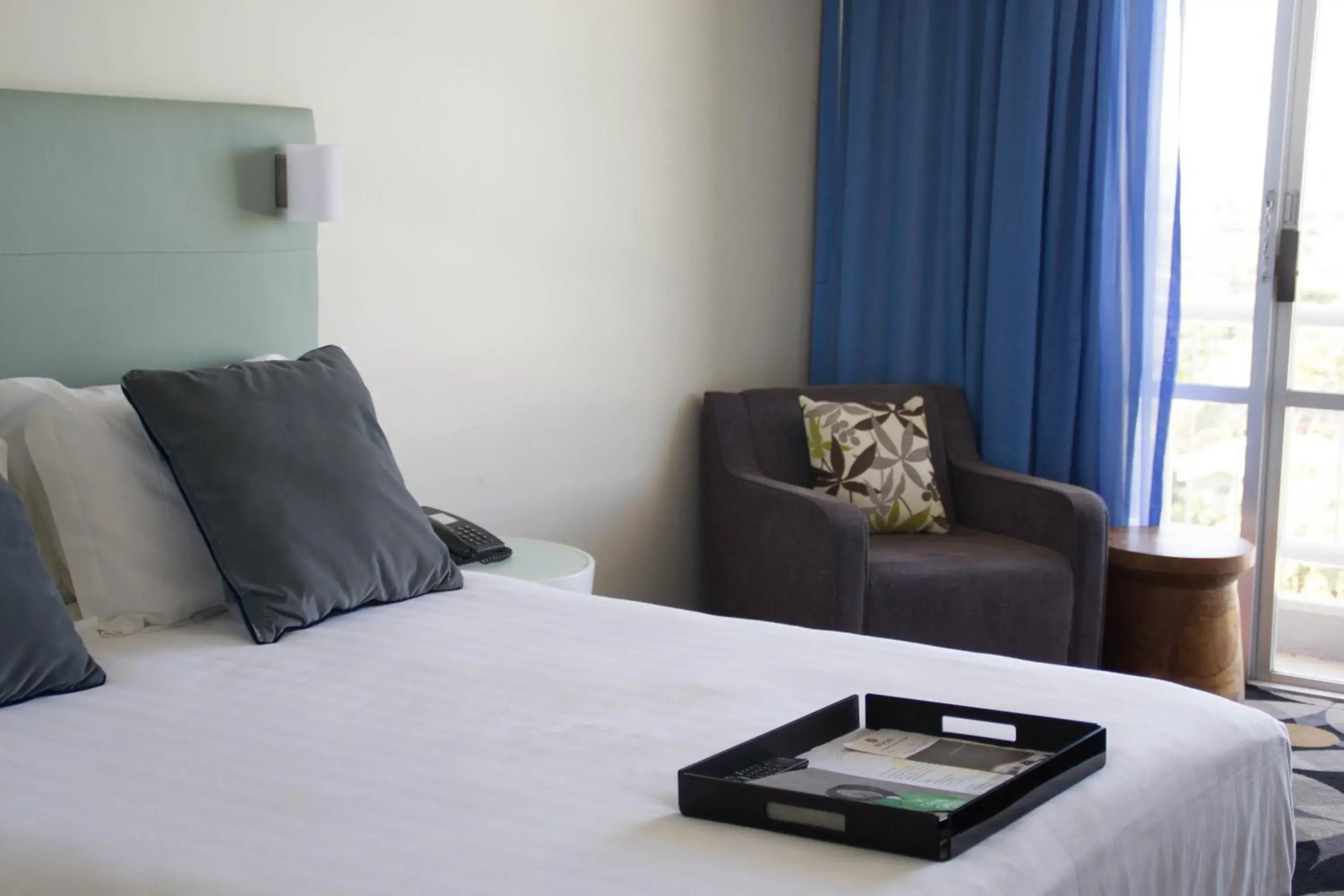 Bed in The Gladstone Bed in The Gladstone