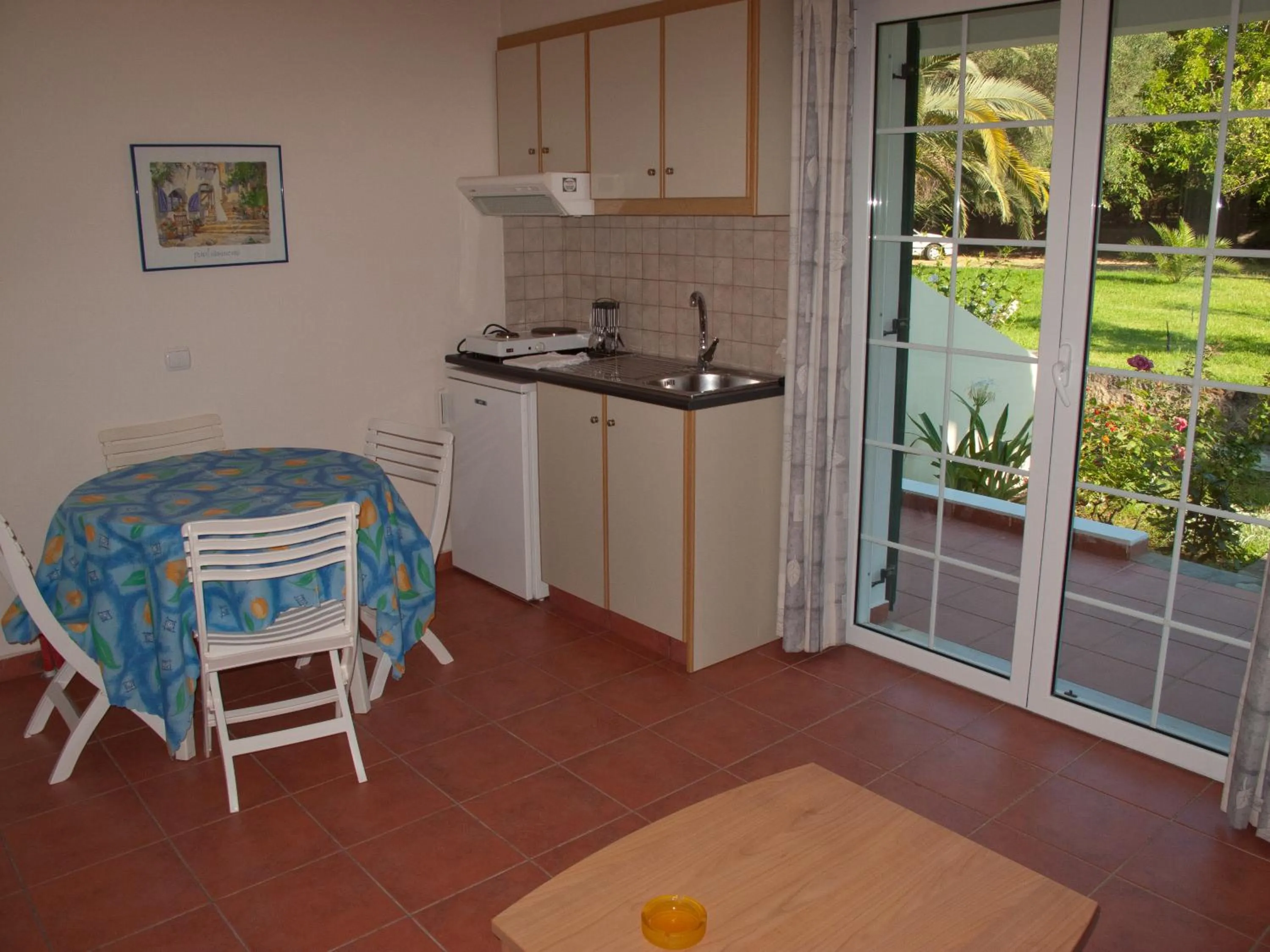 Kitchen or kitchenette in Inglessata Rose