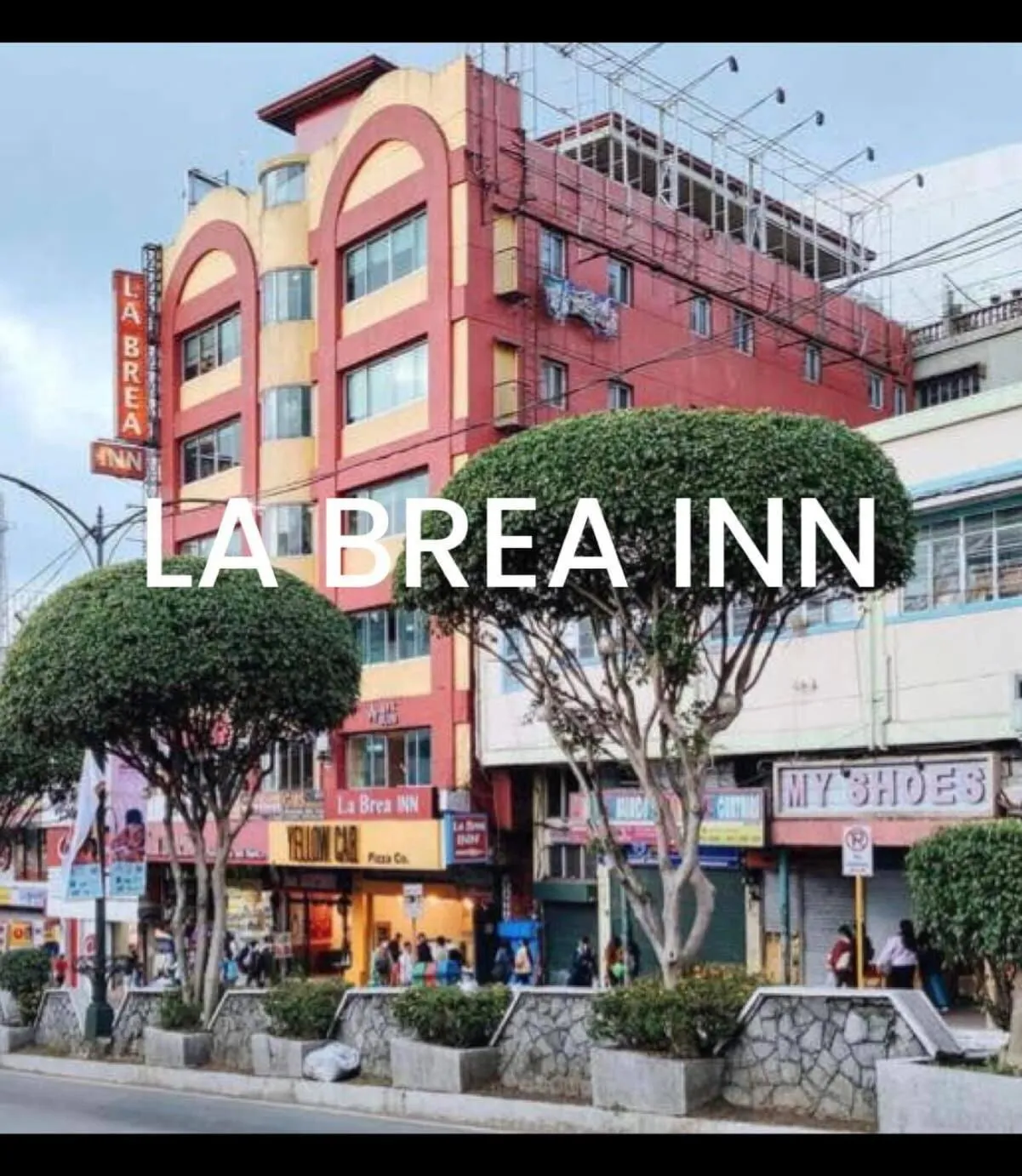 Property building in La Brea Inn