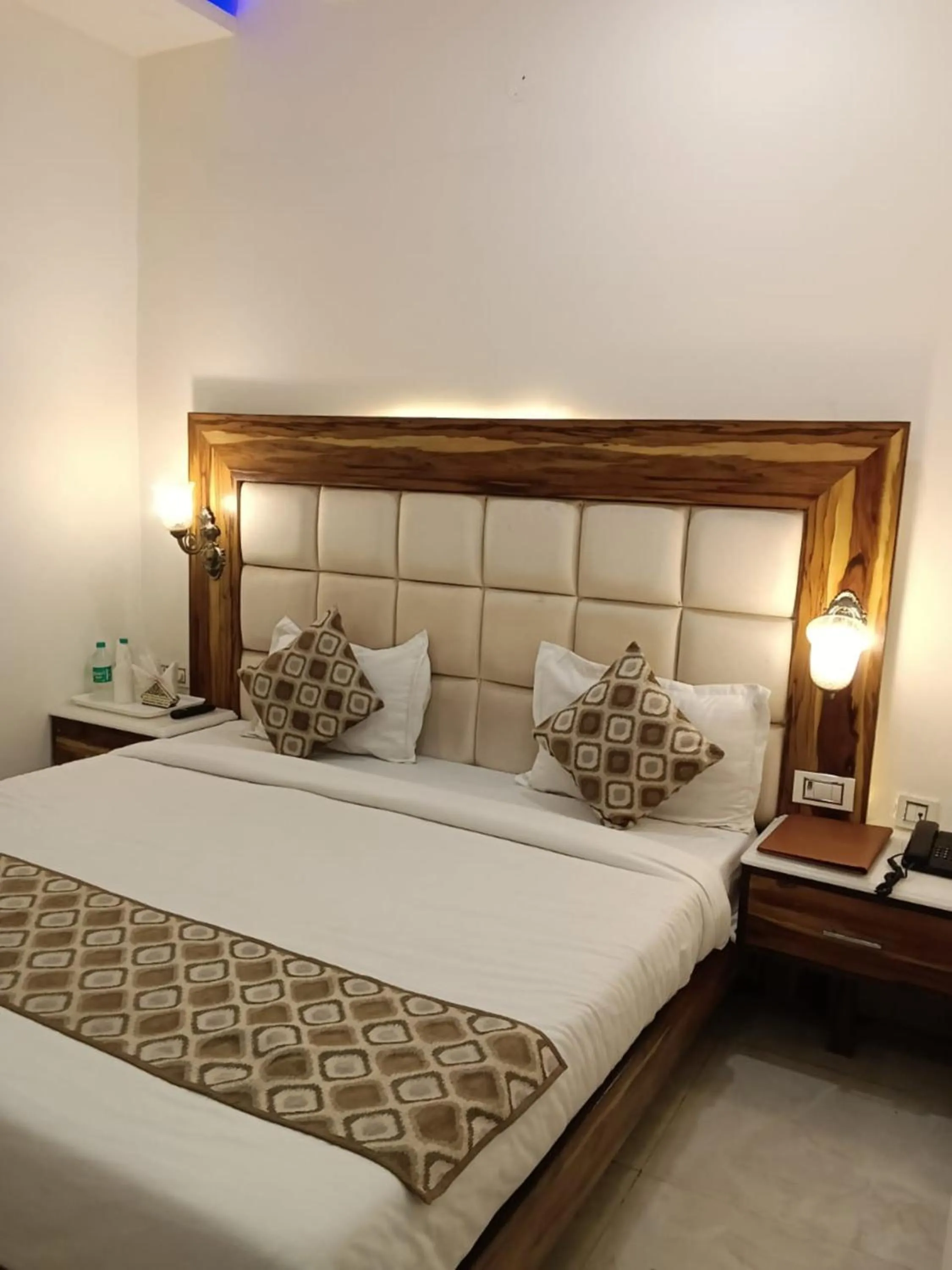 Bed in Hotel D Plaza