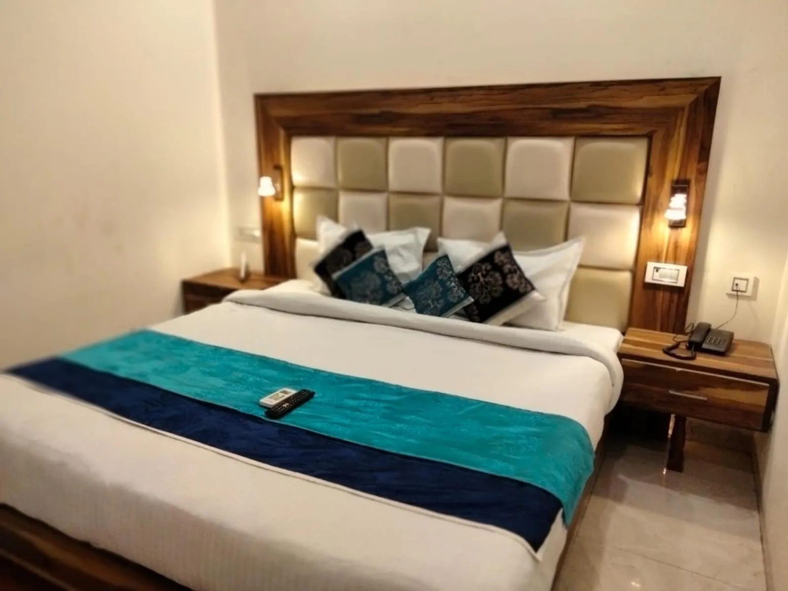 Bed in Hotel D Plaza