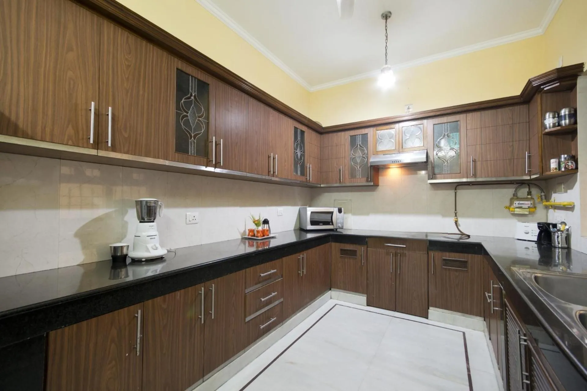 Coffee/tea facilities in Prakash Kutir B&B