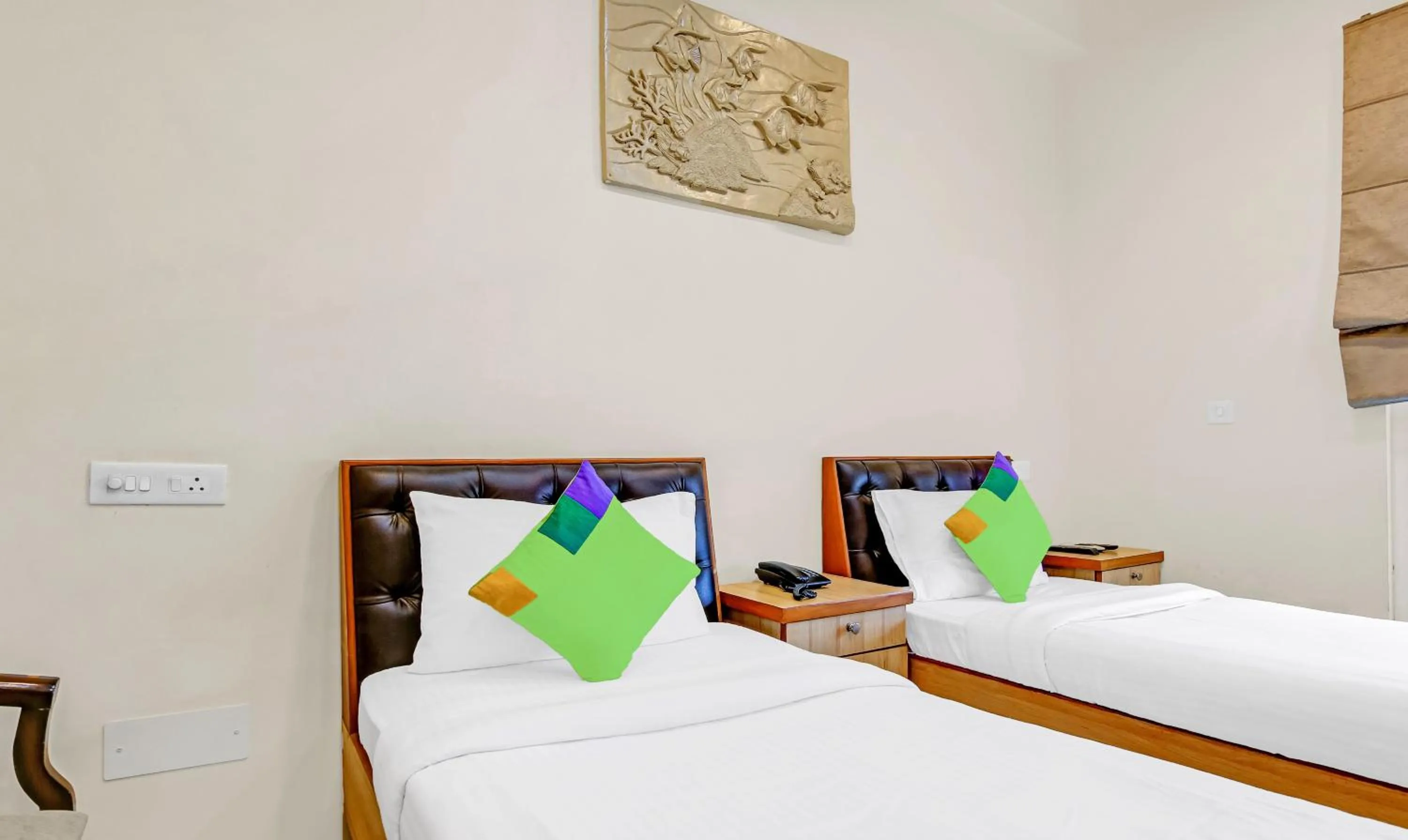 Bedroom, Bed in Treebo Sai Village Gold Souk - Sec 43