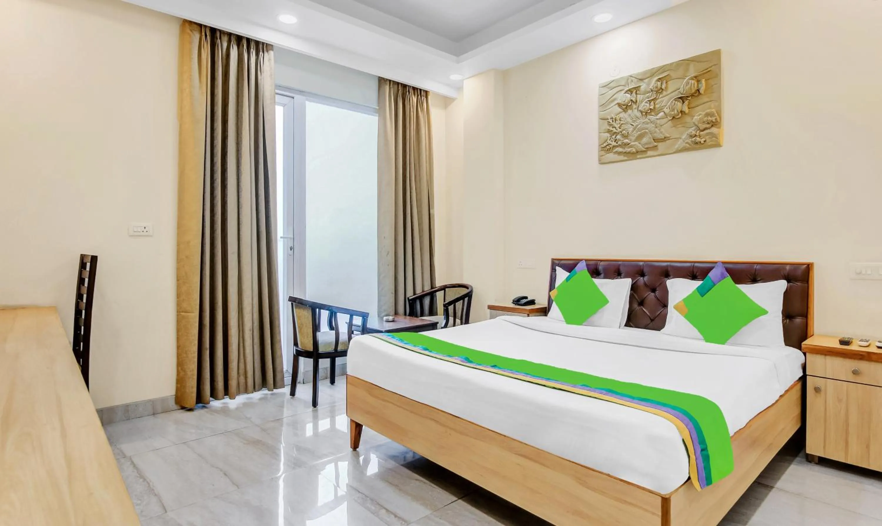 Bedroom, Bed in Treebo Sai Village Gold Souk - Sec 43