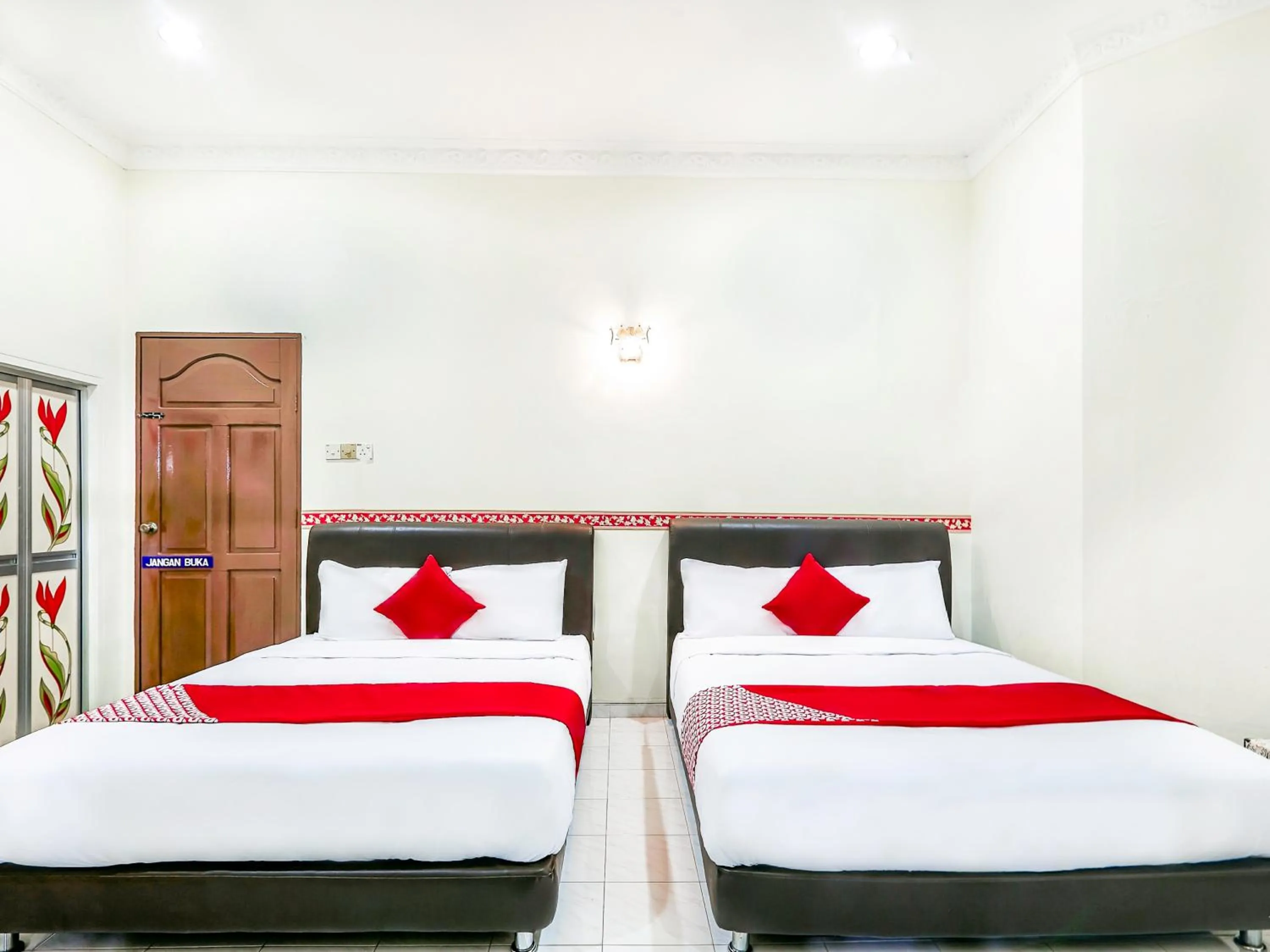 Bedroom, Bed in D' Anjung Inn