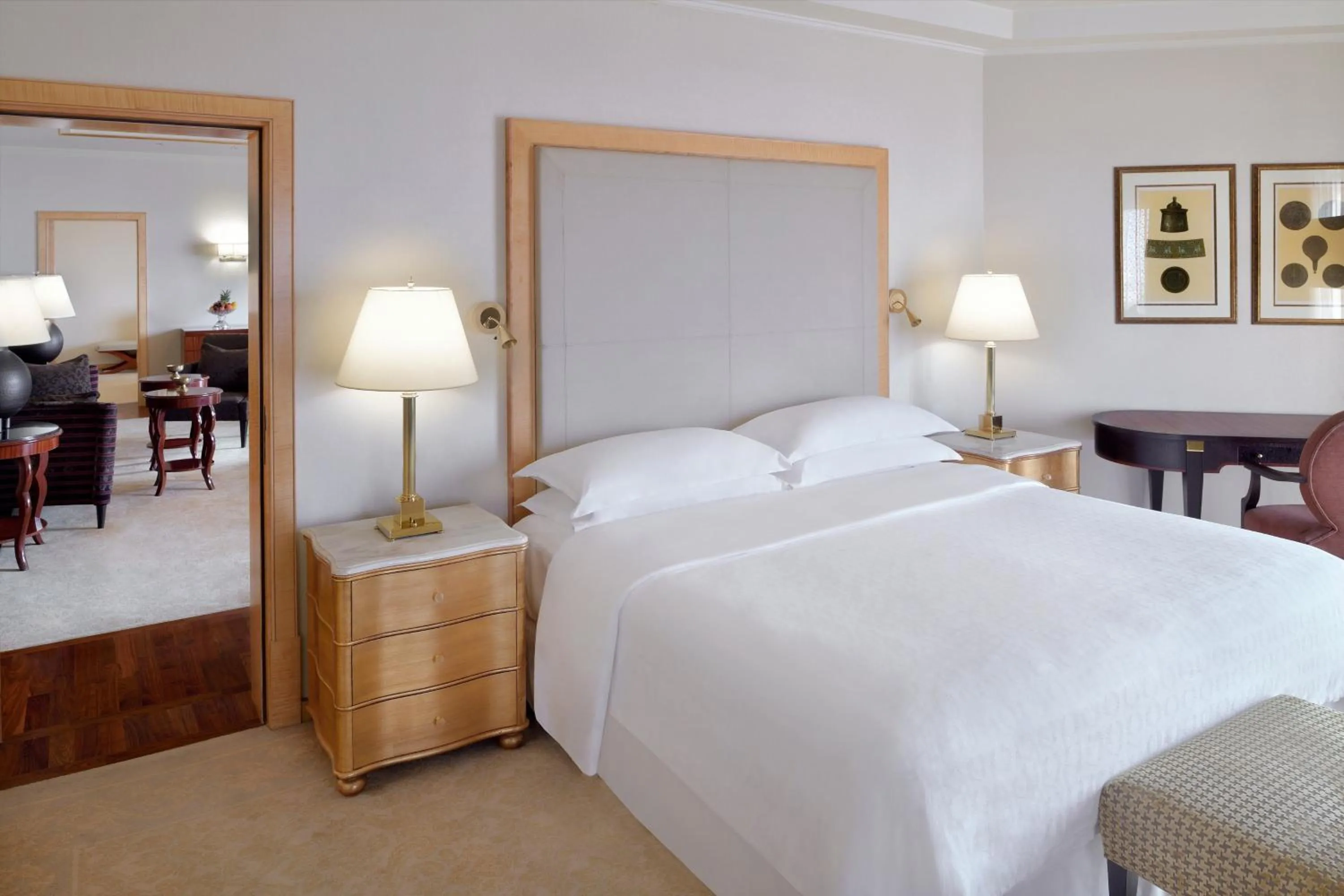 Photo of the whole room, Bed in Sheraton Dammam Hotel & Convention Centre