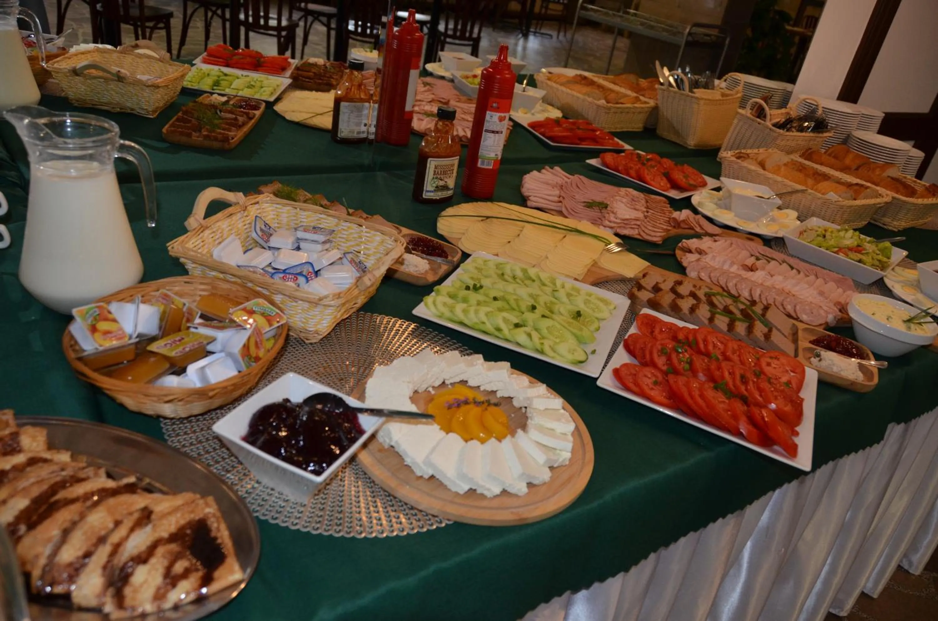 Breakfast in Zajazd Wrota Lasu