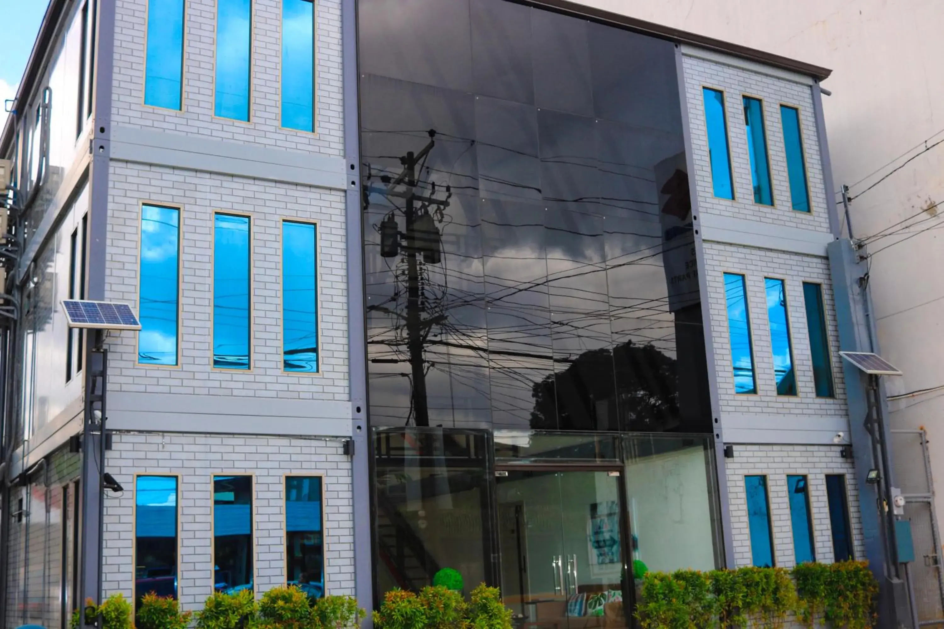 Property building in RedDoorz Plus @ AS Fortuna Cebu Property building in RedDoorz Plus @ AS Fortuna Cebu