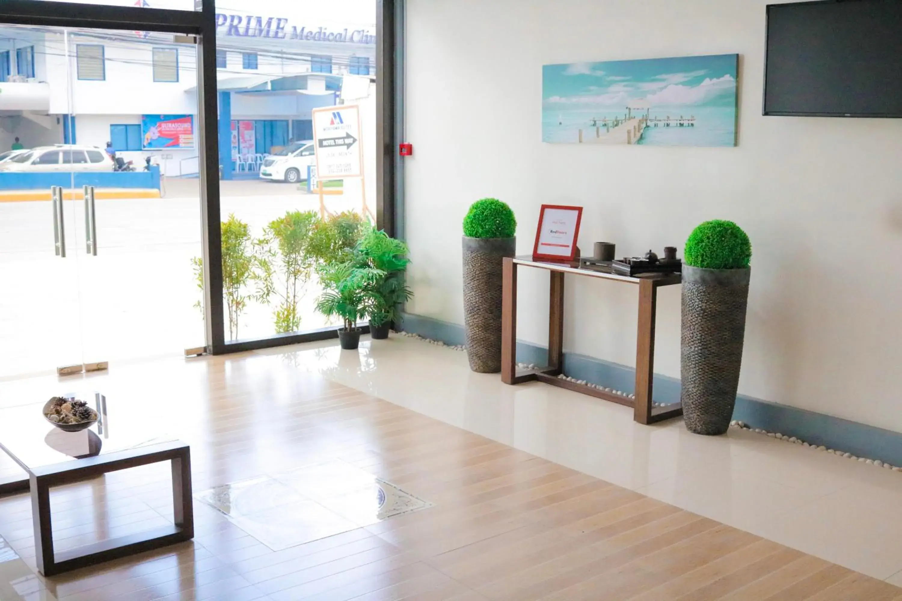 Lobby or reception in RedDoorz Plus @ AS Fortuna Cebu Lobby or reception in RedDoorz Plus @ AS Fortuna Cebu
