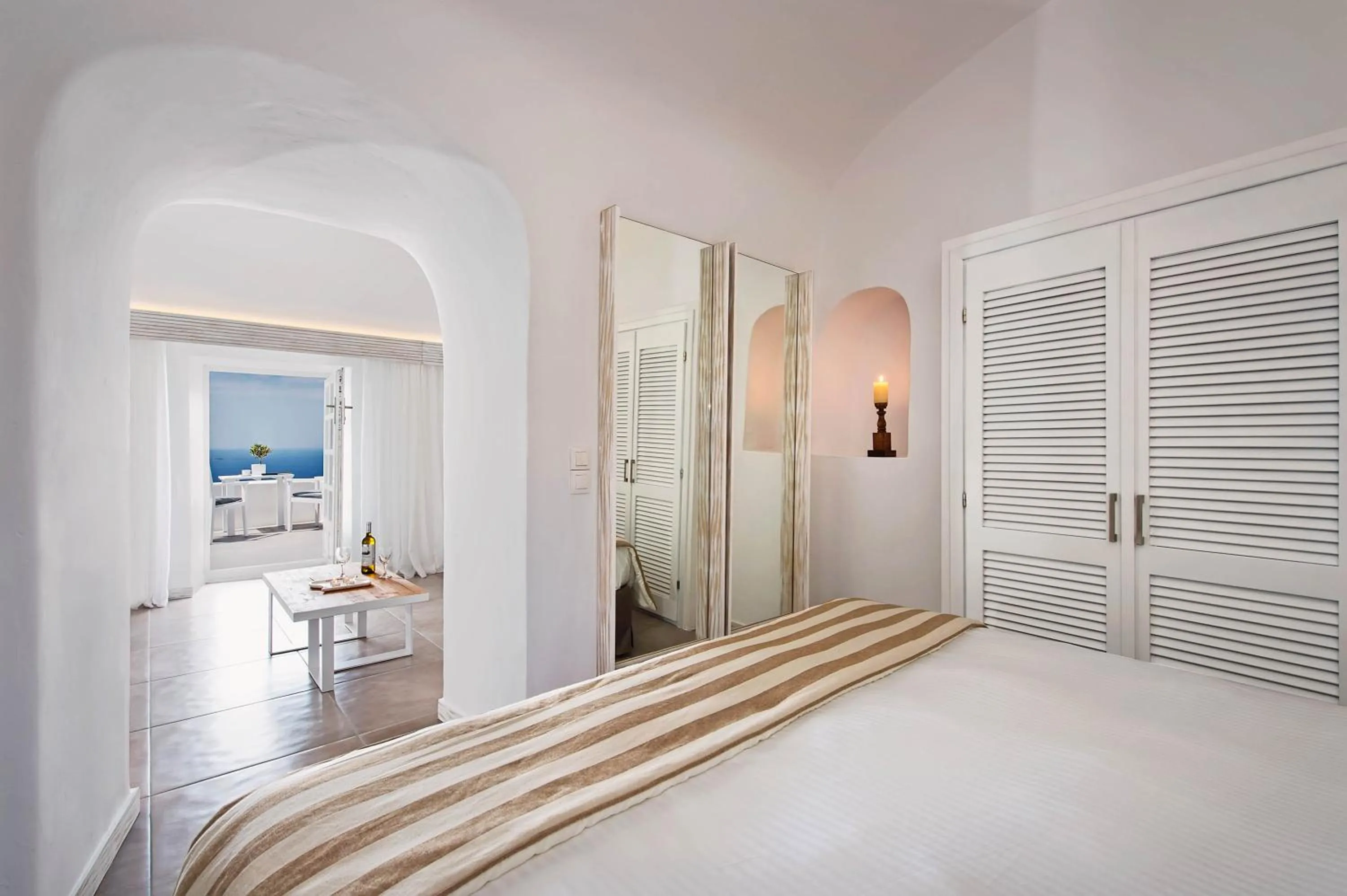 View (from property/room), Bed in Athina Luxury Suites