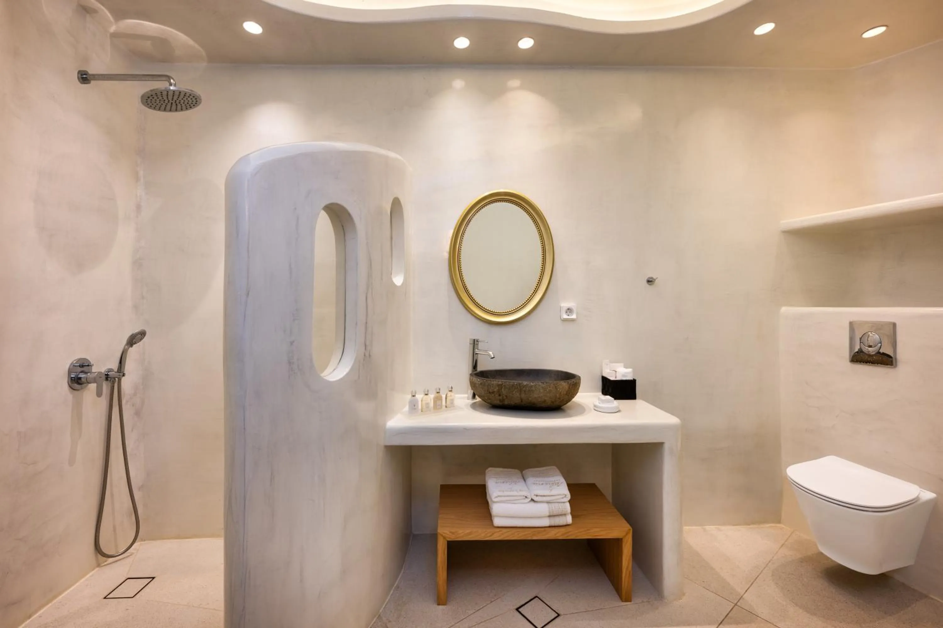 Bathroom in Athina Luxury Suites