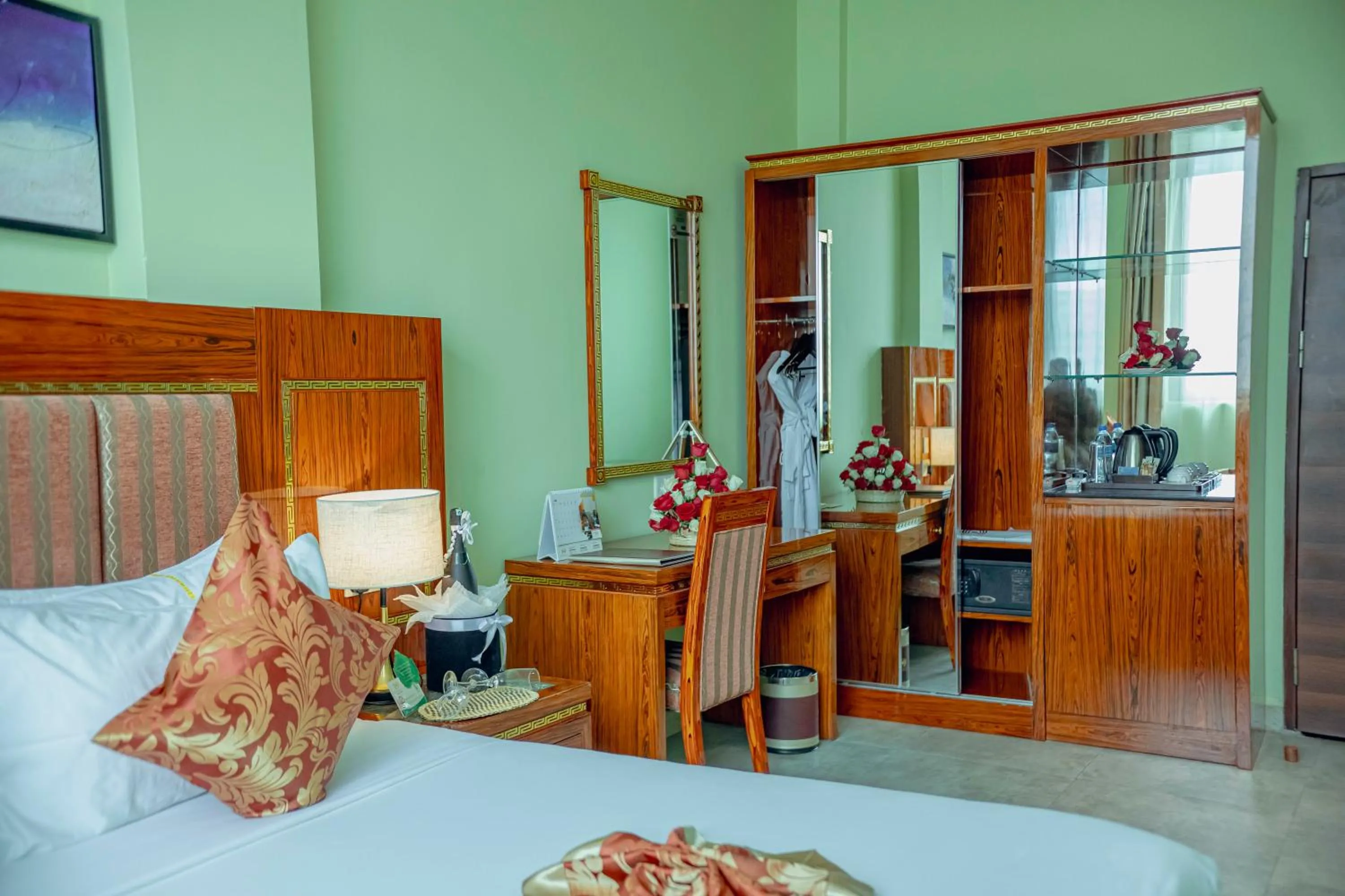 Bed in Tiffany Diamond Hotels LTD - Makunganya