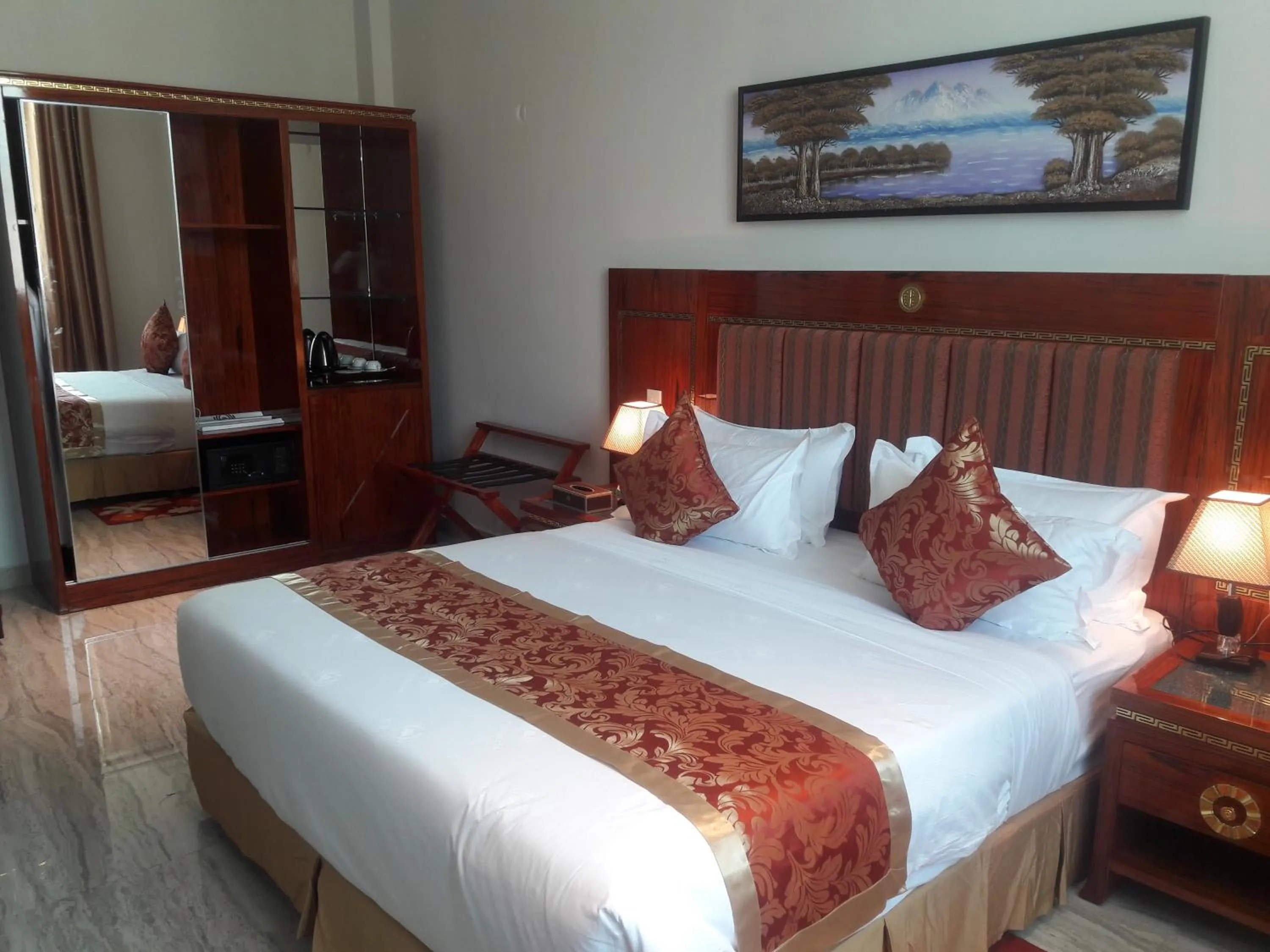 Bed in Tiffany Diamond Hotels LTD - Makunganya