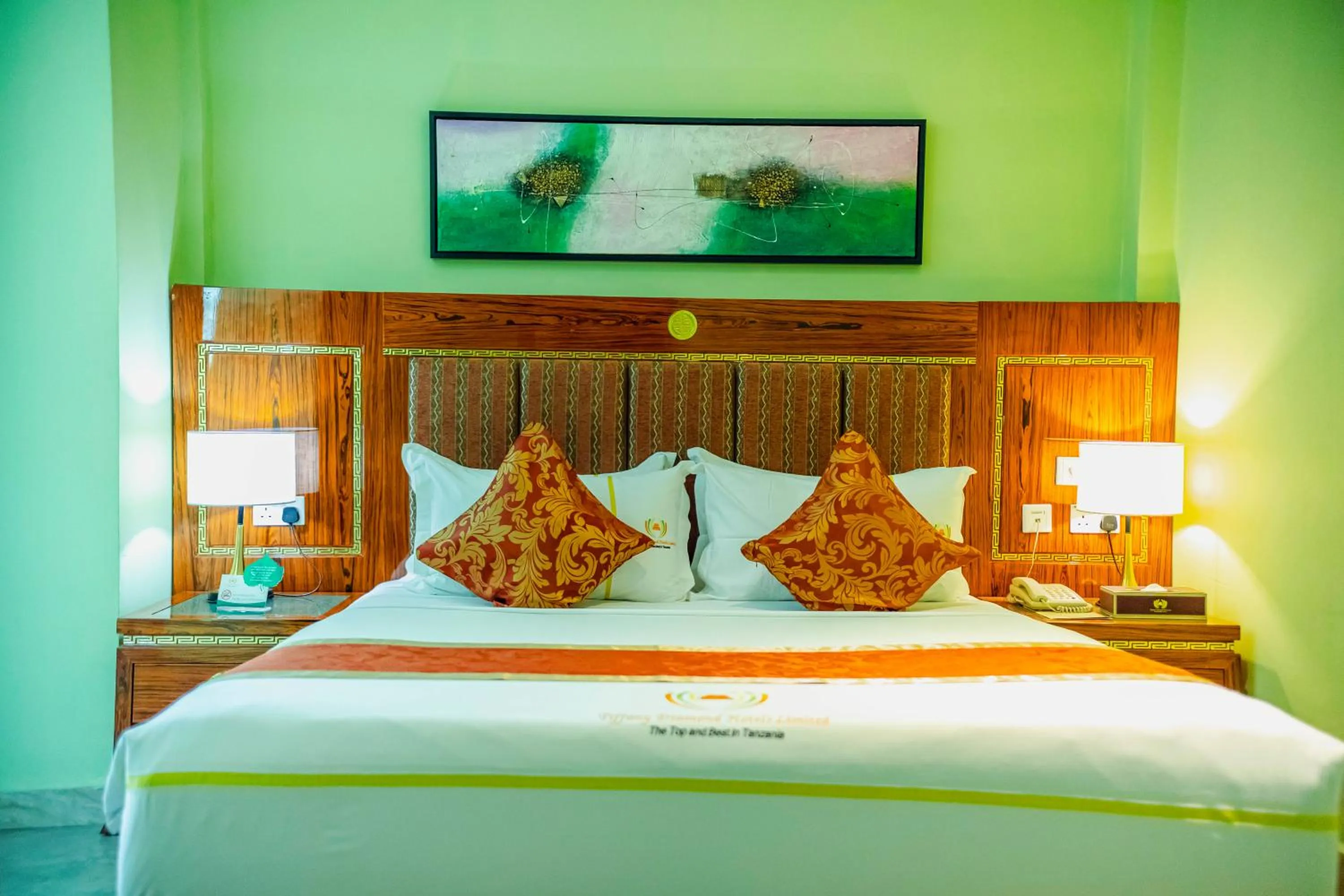 Bed in Tiffany Diamond Hotels LTD - Makunganya