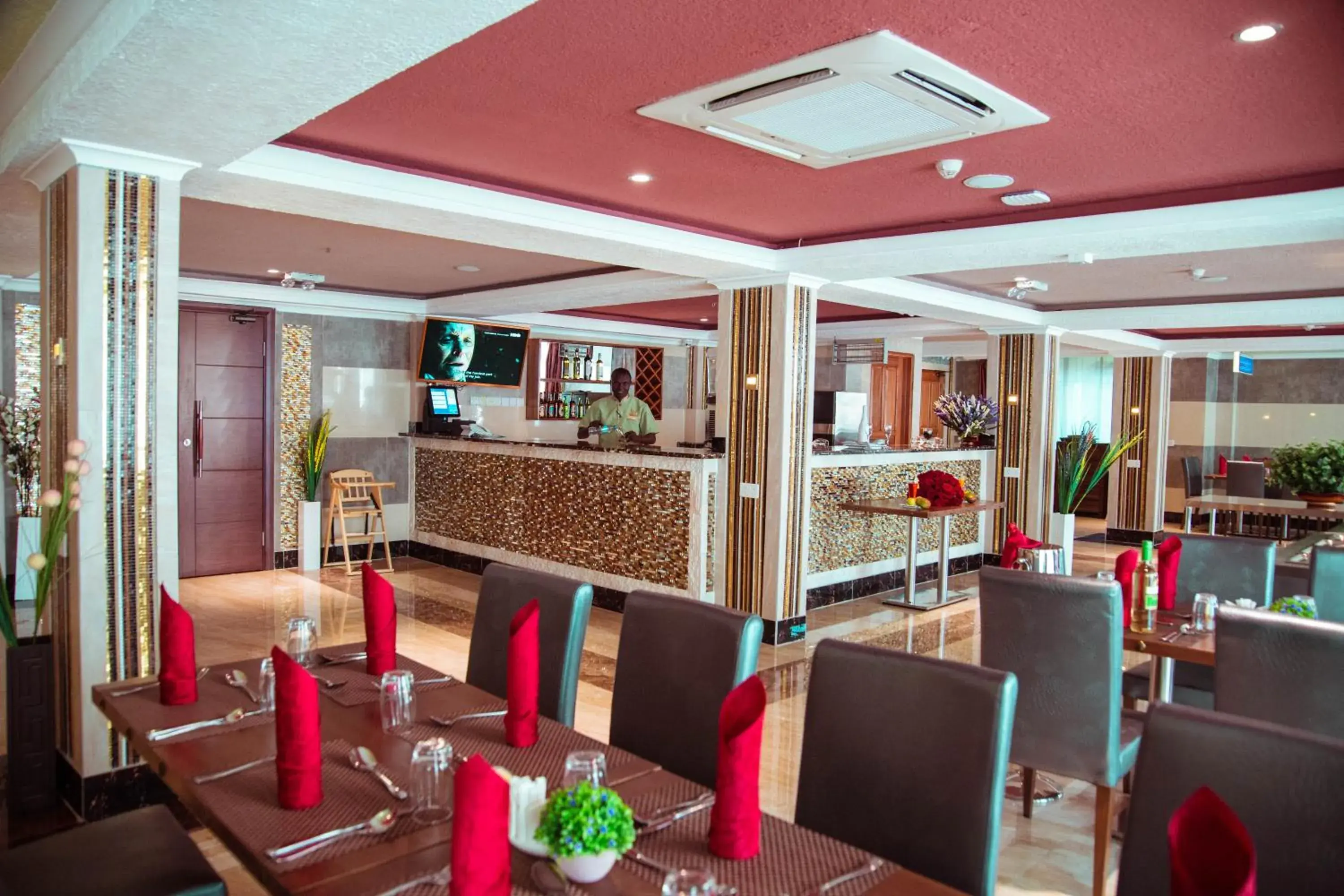 Restaurant/places to eat in Tiffany Diamond Hotels LTD - Makunganya Restaurant/places to eat in Tiffany Diamond Hotels LTD - Makunganya