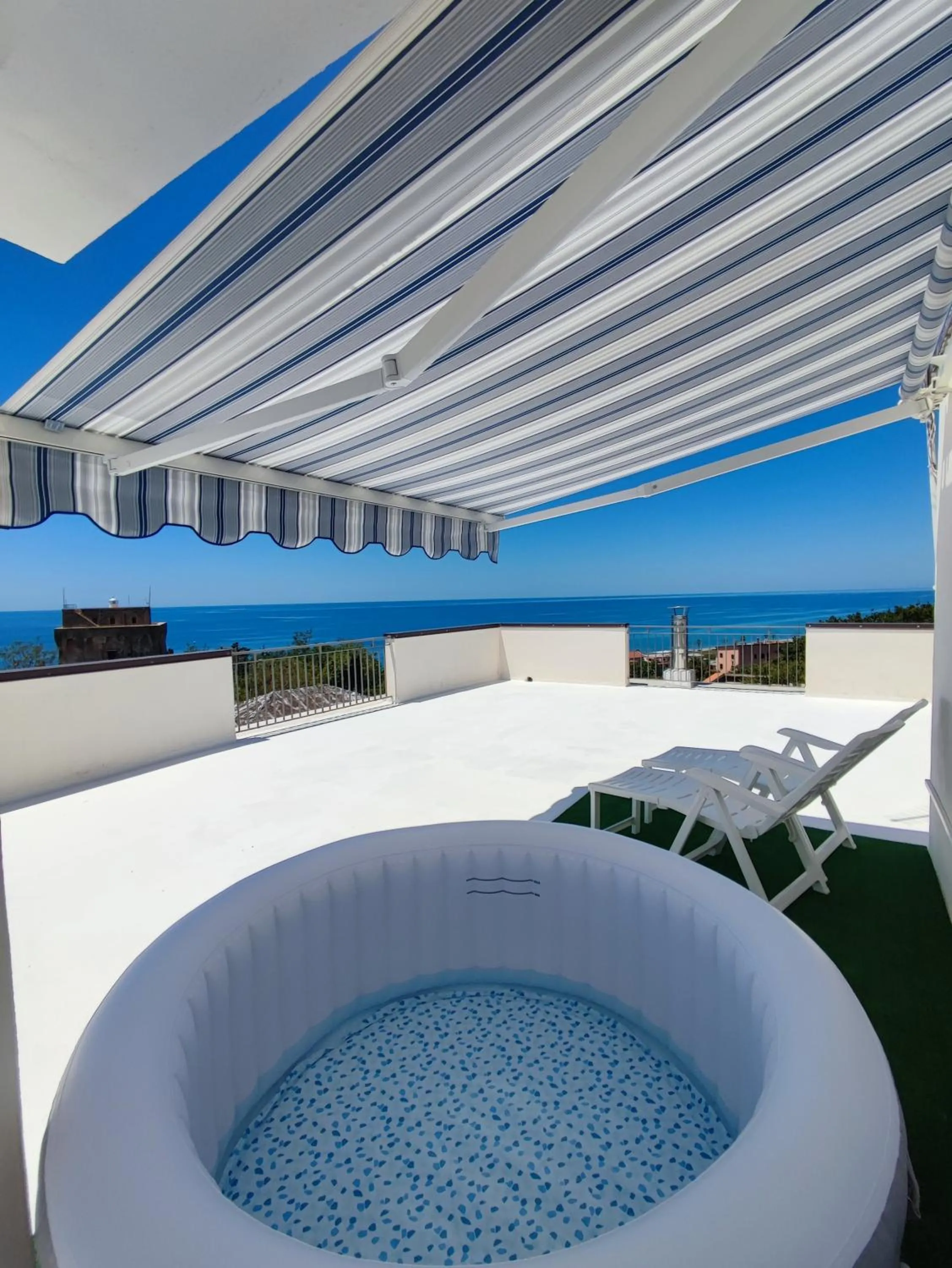 Una Terrazza sul Mare The Lighthouse