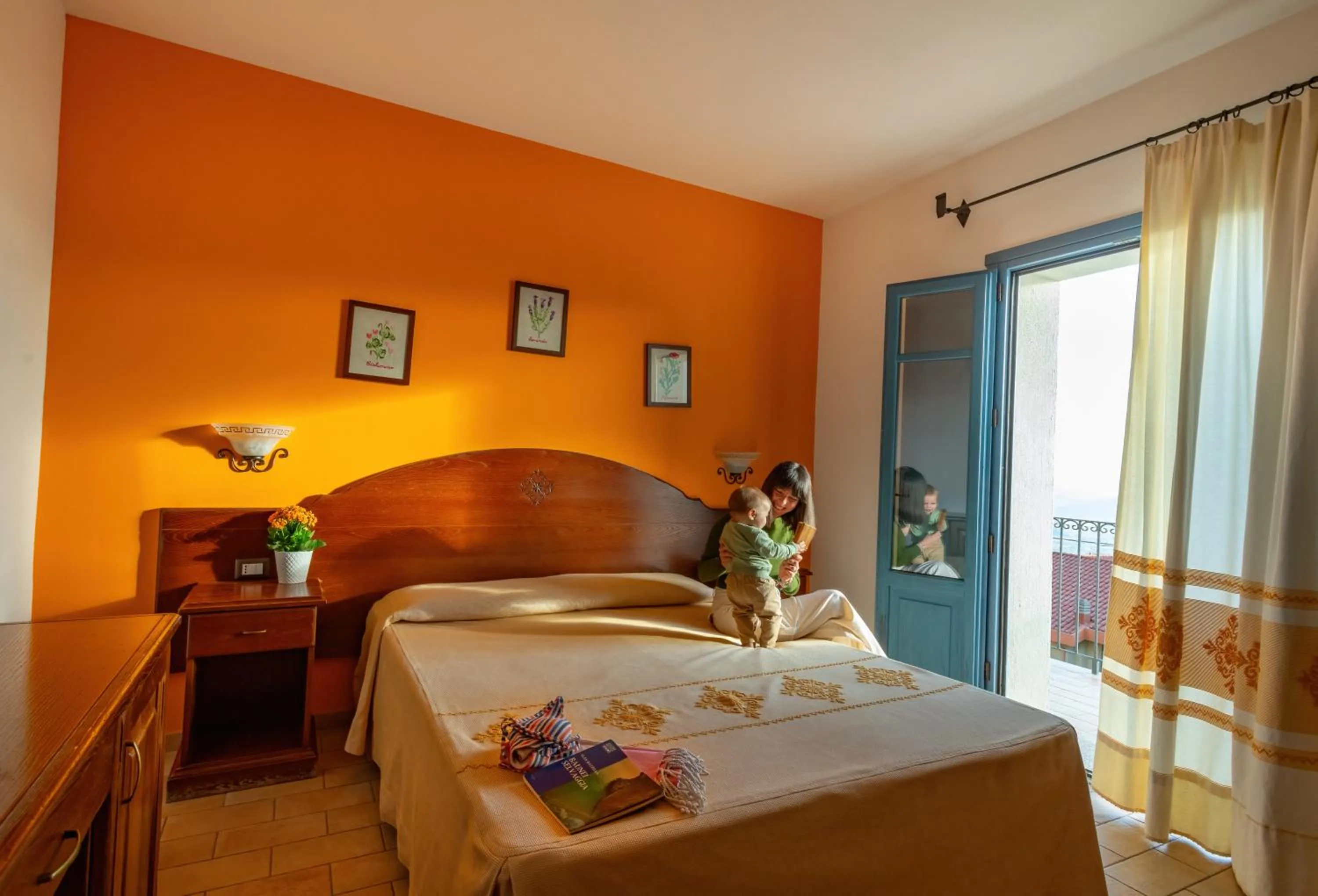 Photo of the whole room, Bed in Hotel Bia Maore