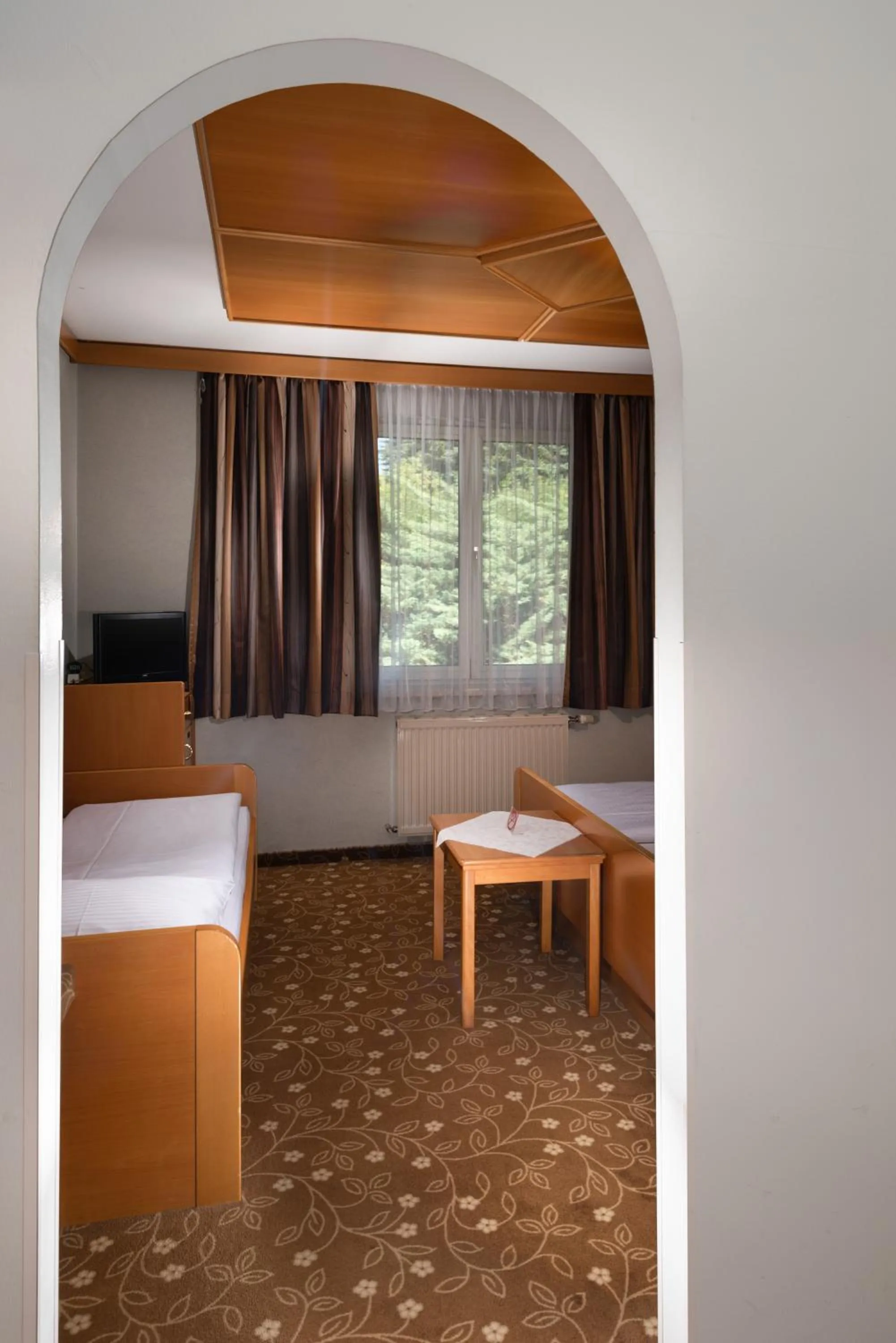 Property building, Bed in Hotel Gasthof Seeland