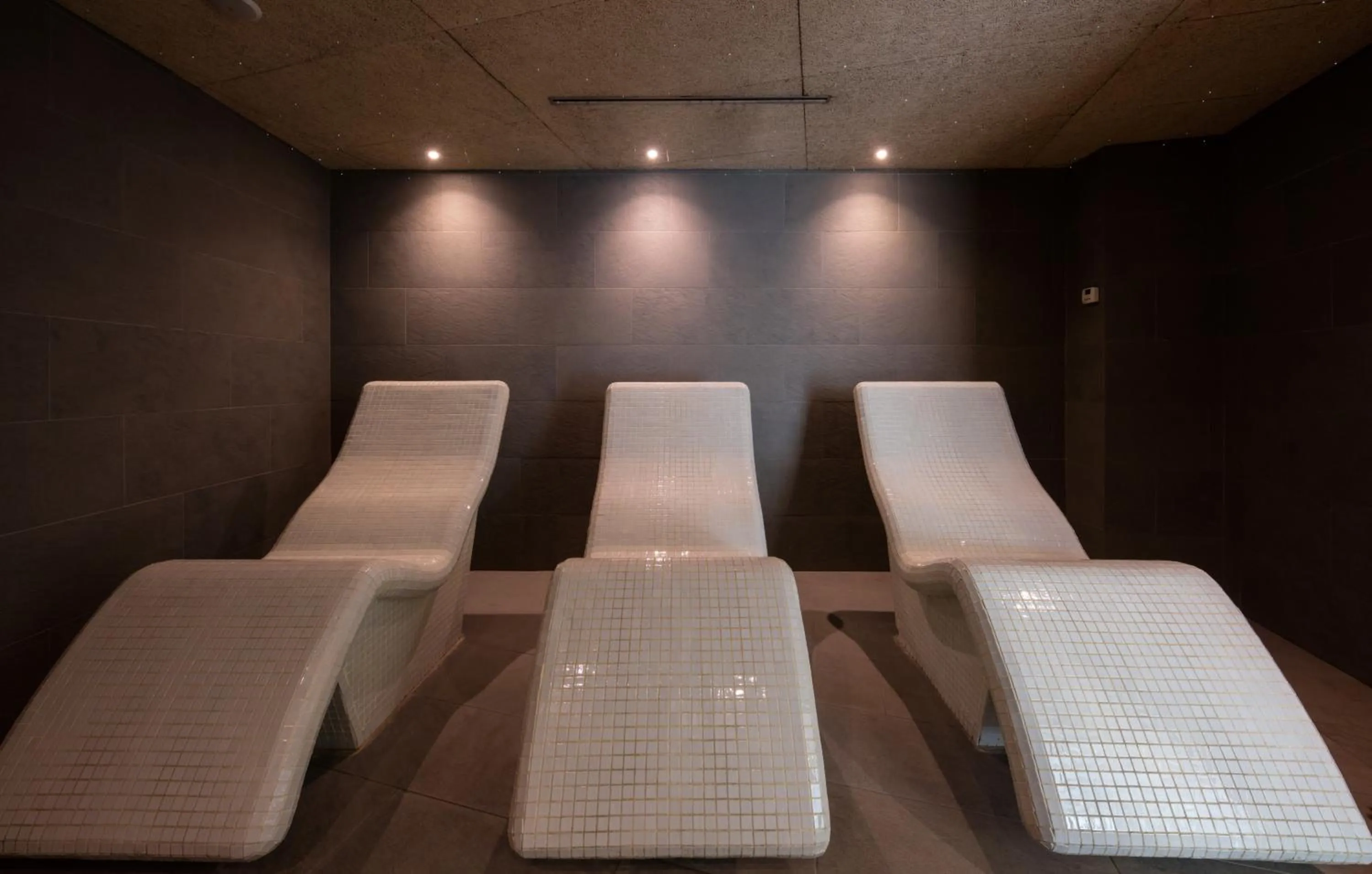 Spa and wellness centre/facilities in Hotel Thalasso Cantabrico Las Sirenas 4 Superior