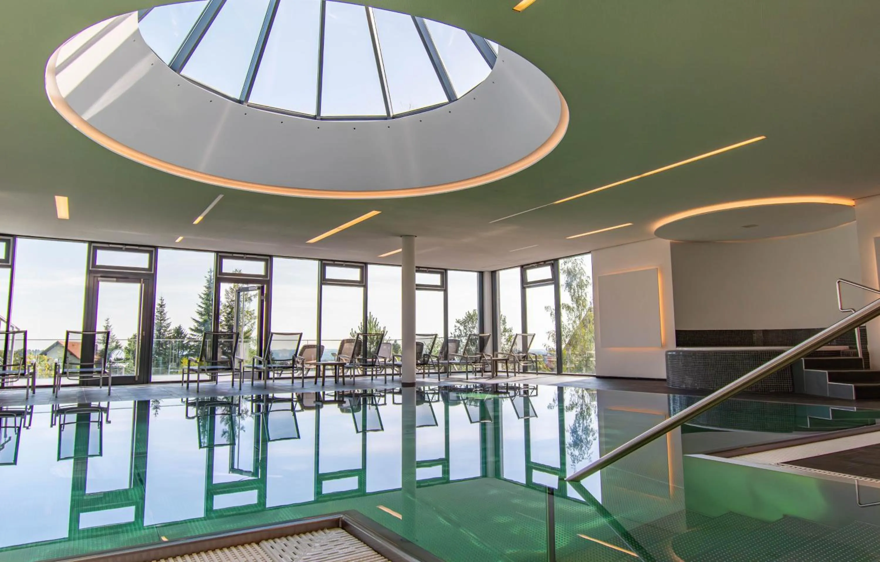 Hot Tub in Wellnesshotel Hohenrodt