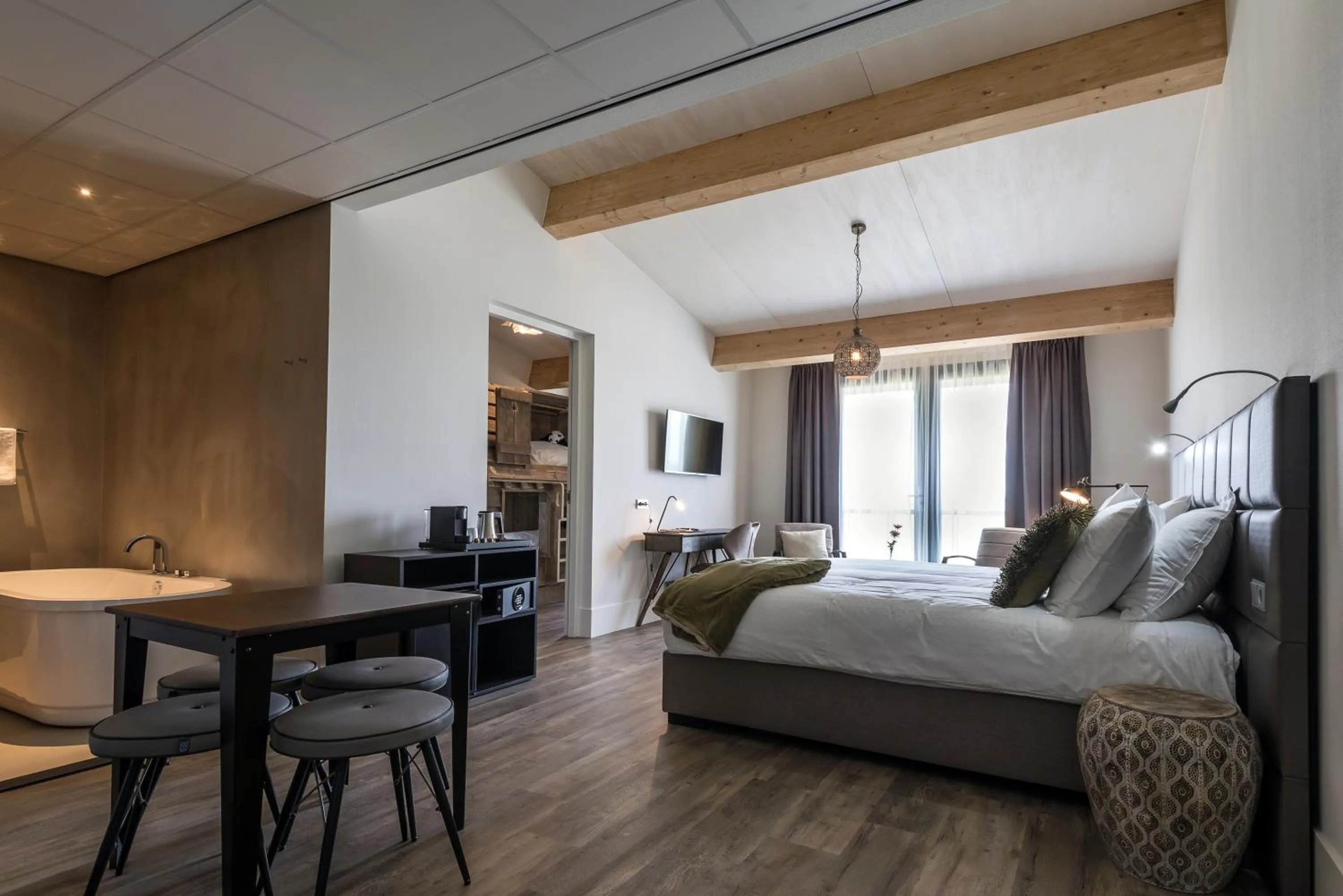 Family, Bed in Fruitpark Hotel & Spa