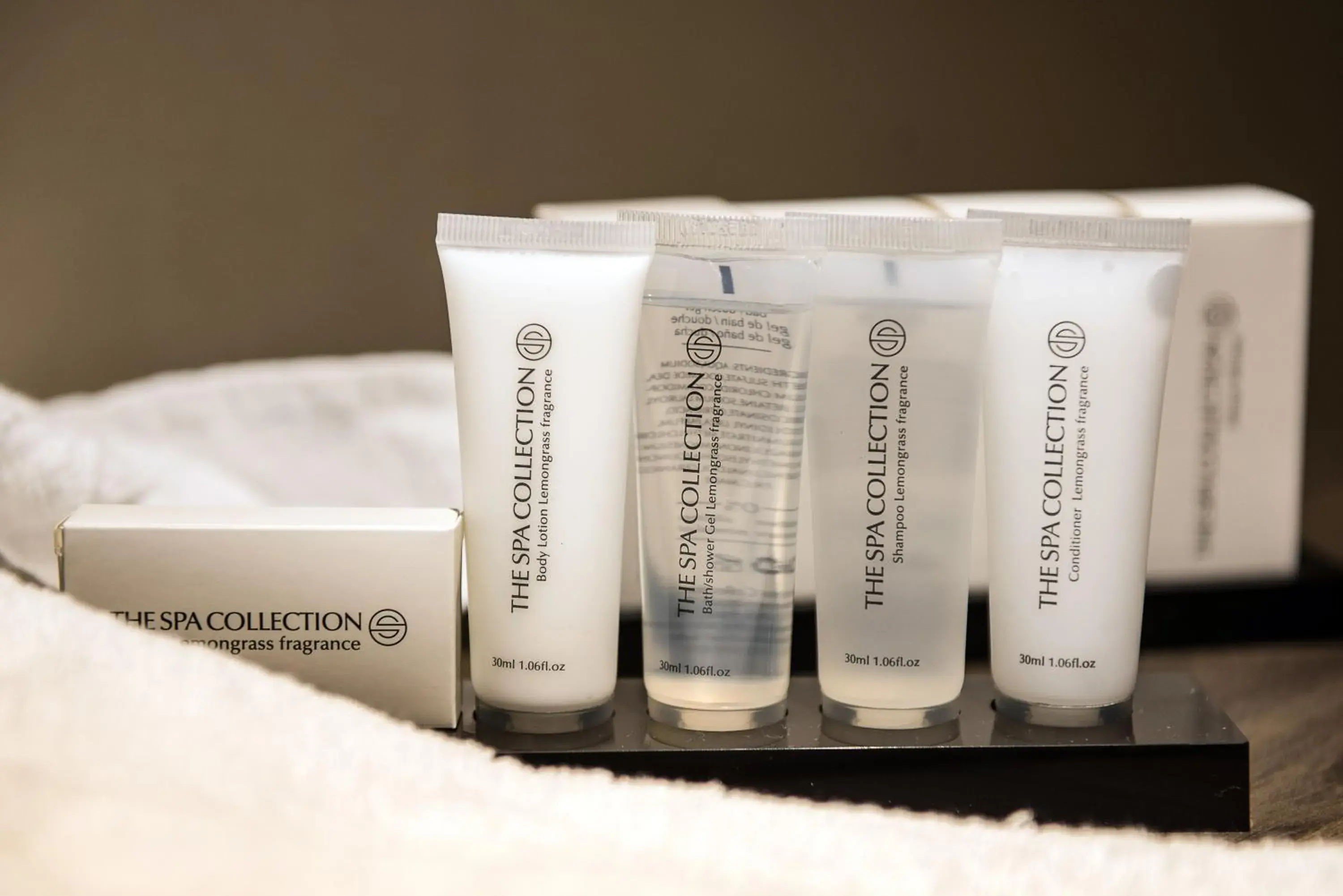 Double Room with Balcony in Fruitpark Hotel & Spa Double Room with Balcony in Fruitpark Hotel & Spa