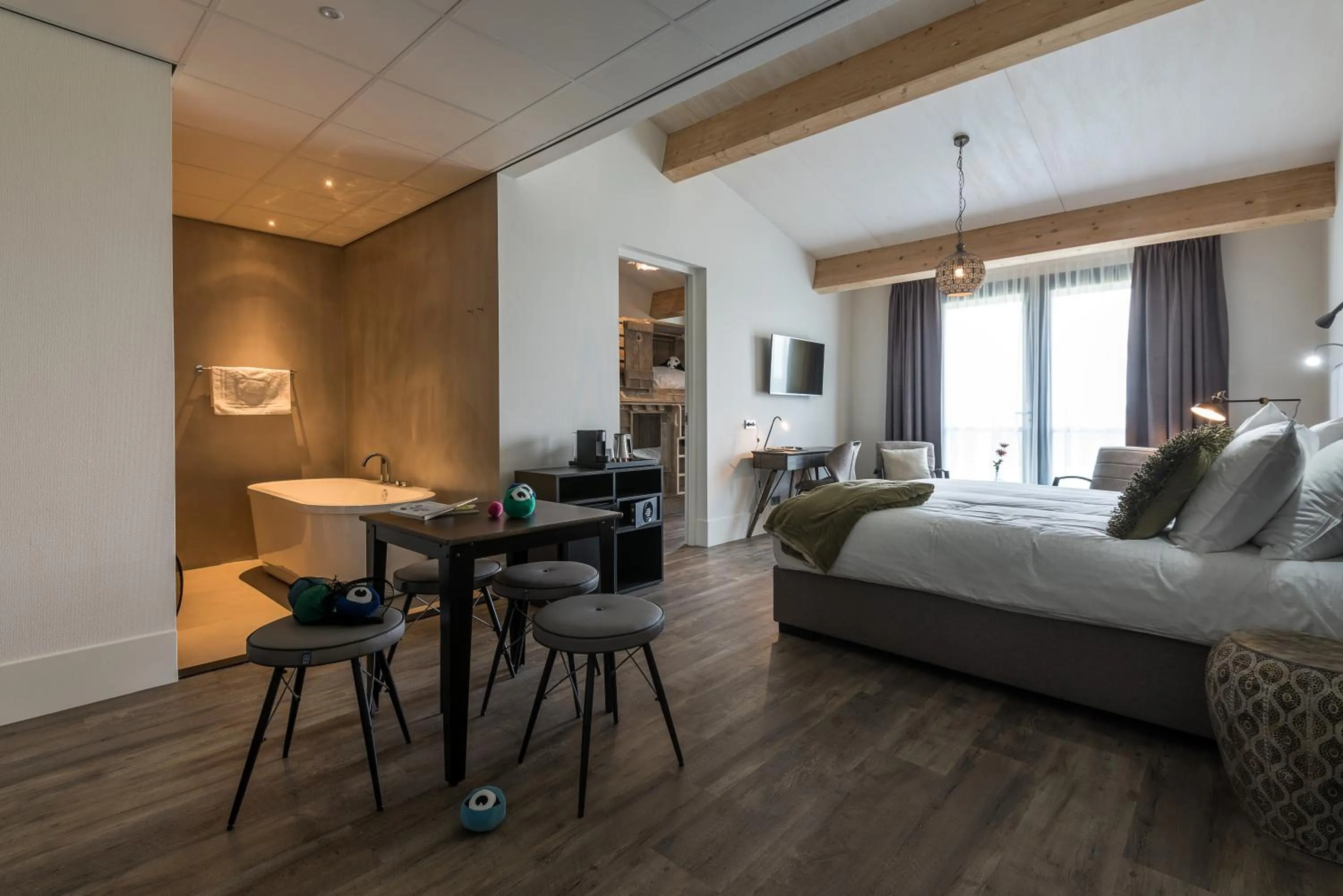 Photo of the whole room, Bed in Fruitpark Hotel & Spa