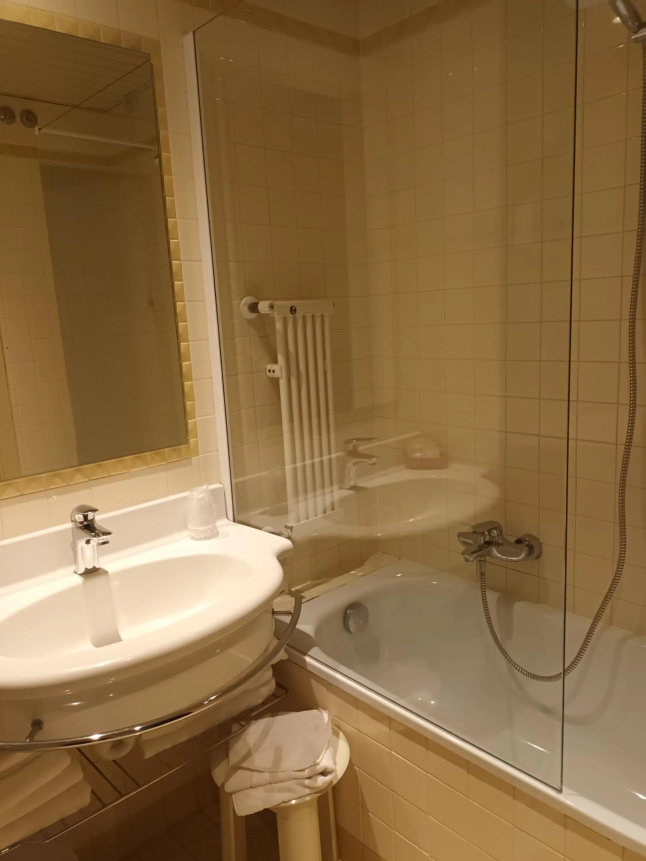 Bathroom in Hotel Dorè