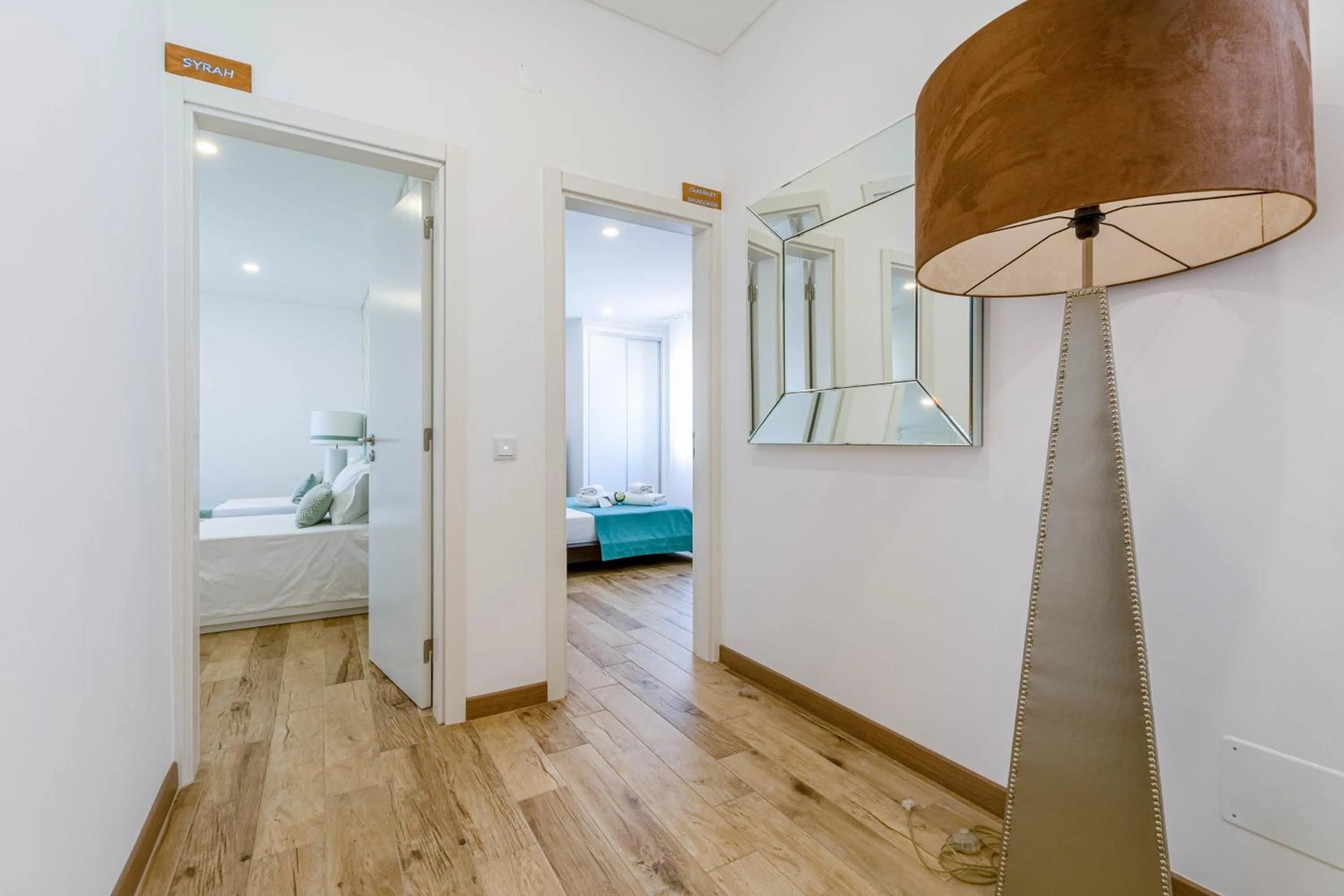 Bed in Quinta da Pontinha