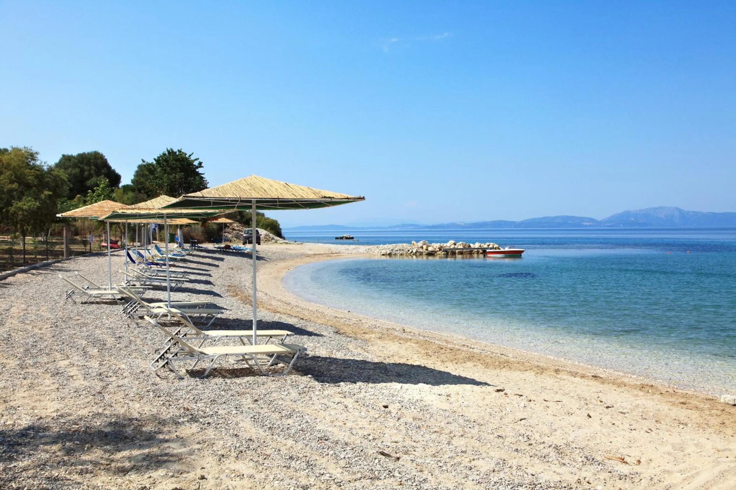 Day in Elektra Hotel