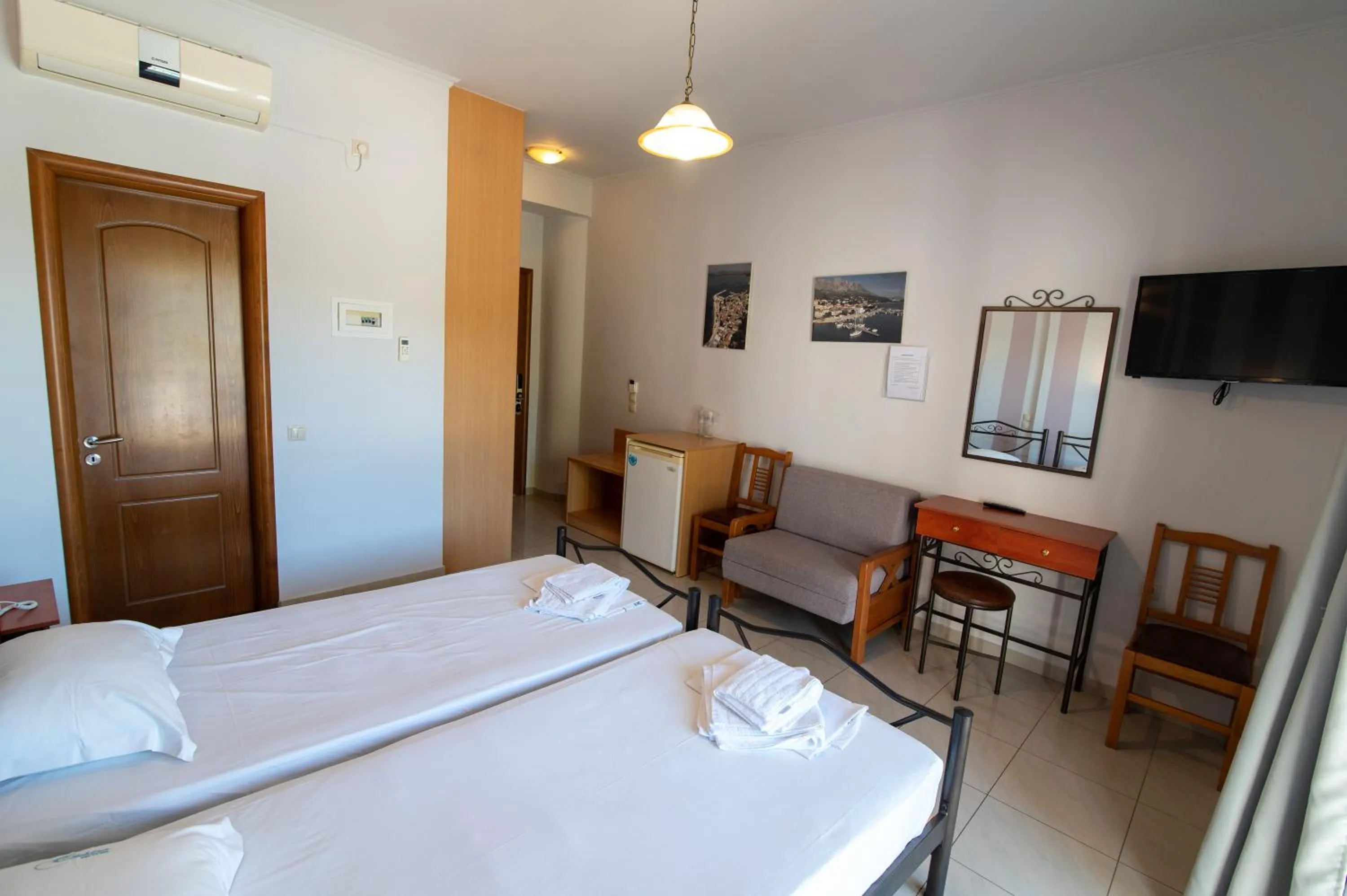 Bed in Elektra Hotel