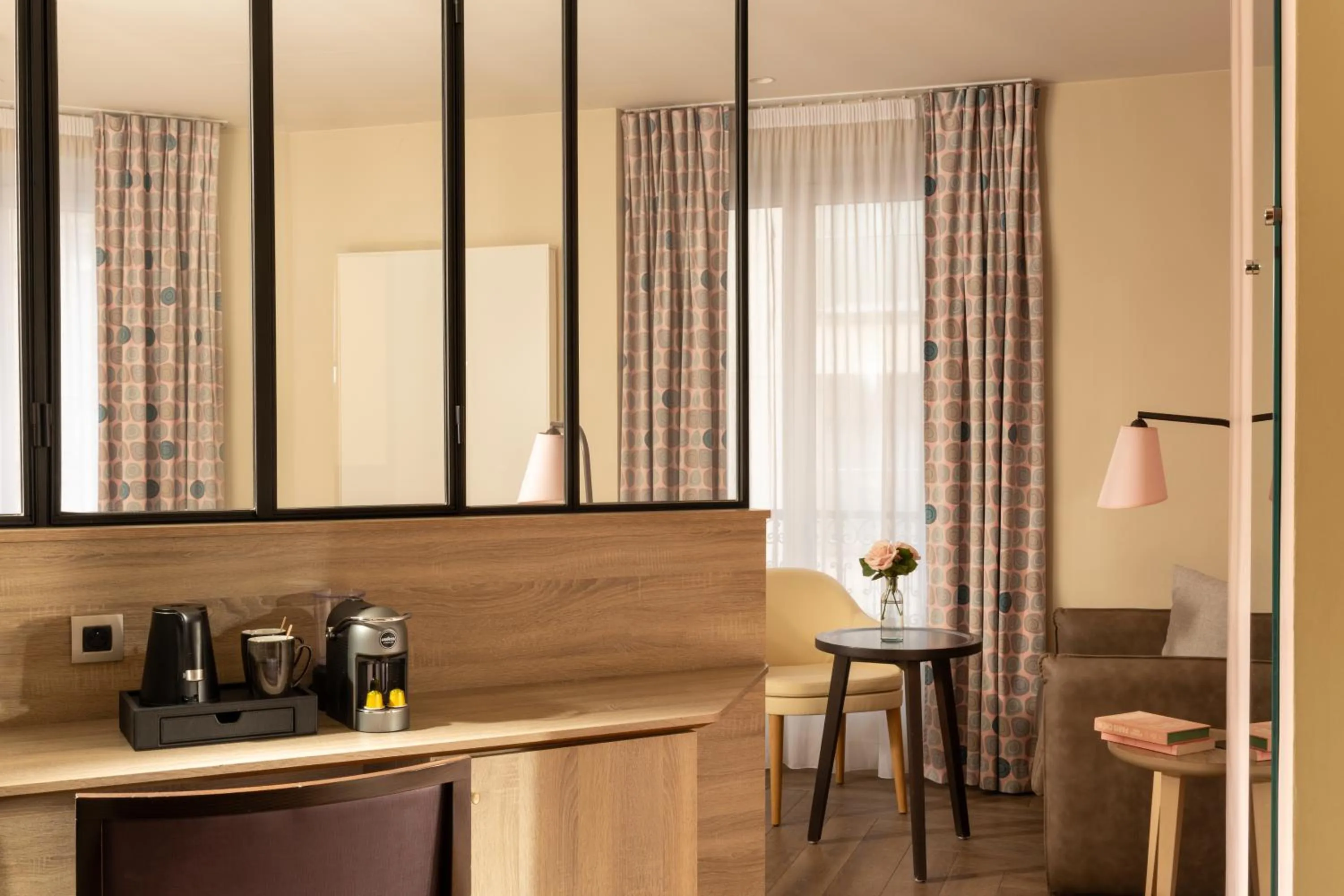 Photo of the whole room in Hôtel de Sévigné