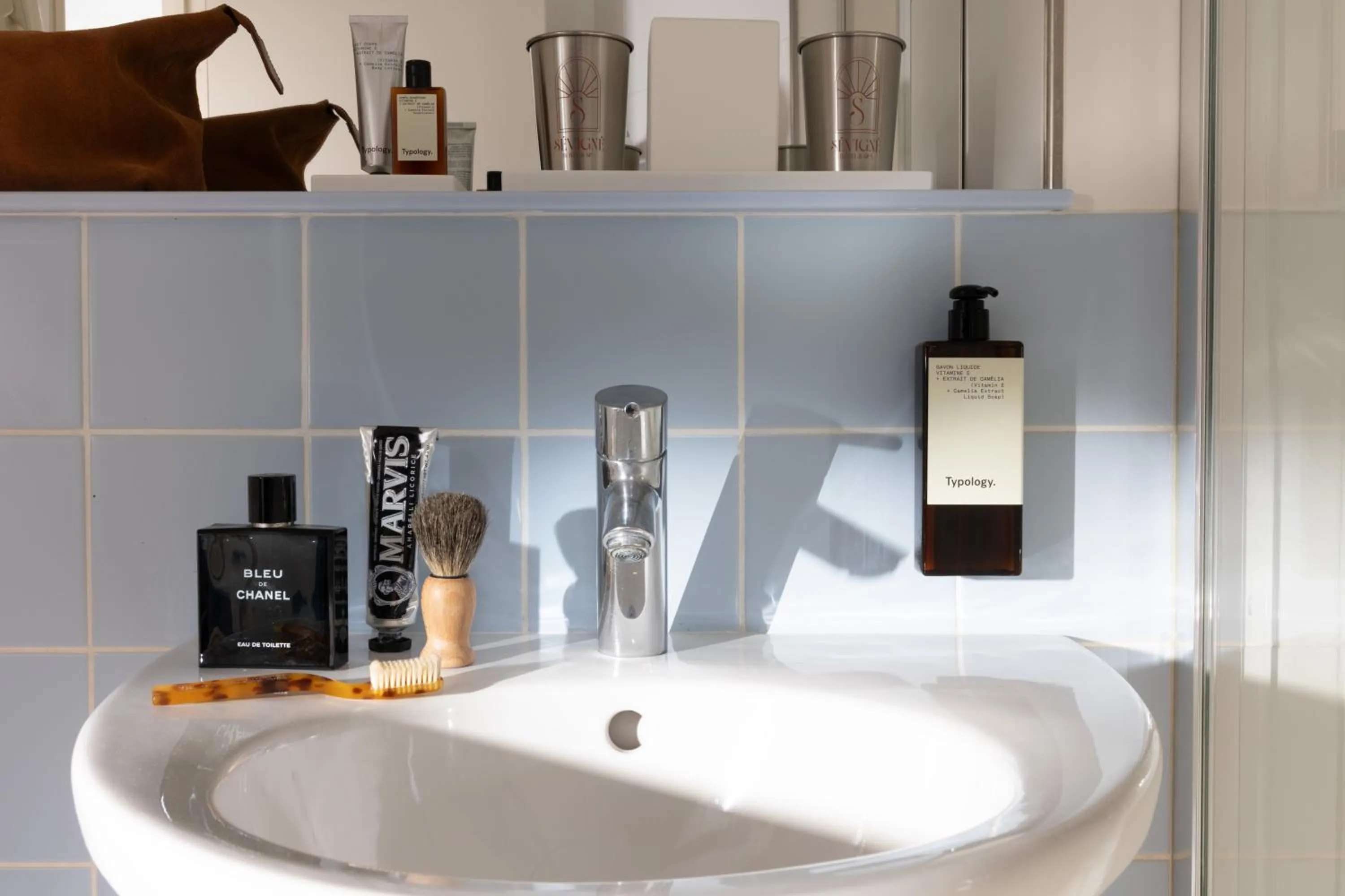 Bathroom in Hôtel de Sévigné