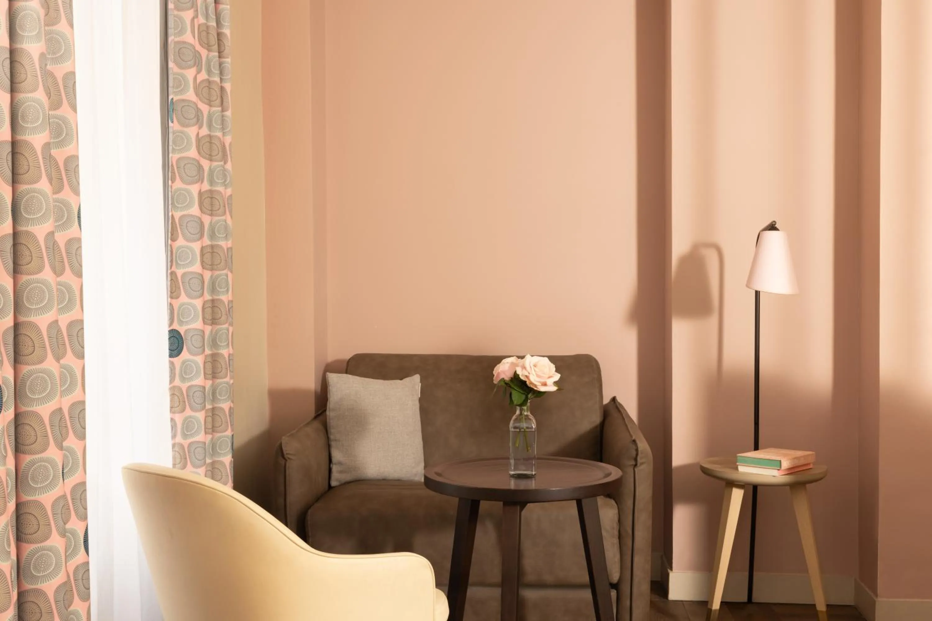 Decorative detail in Hôtel de Sévigné