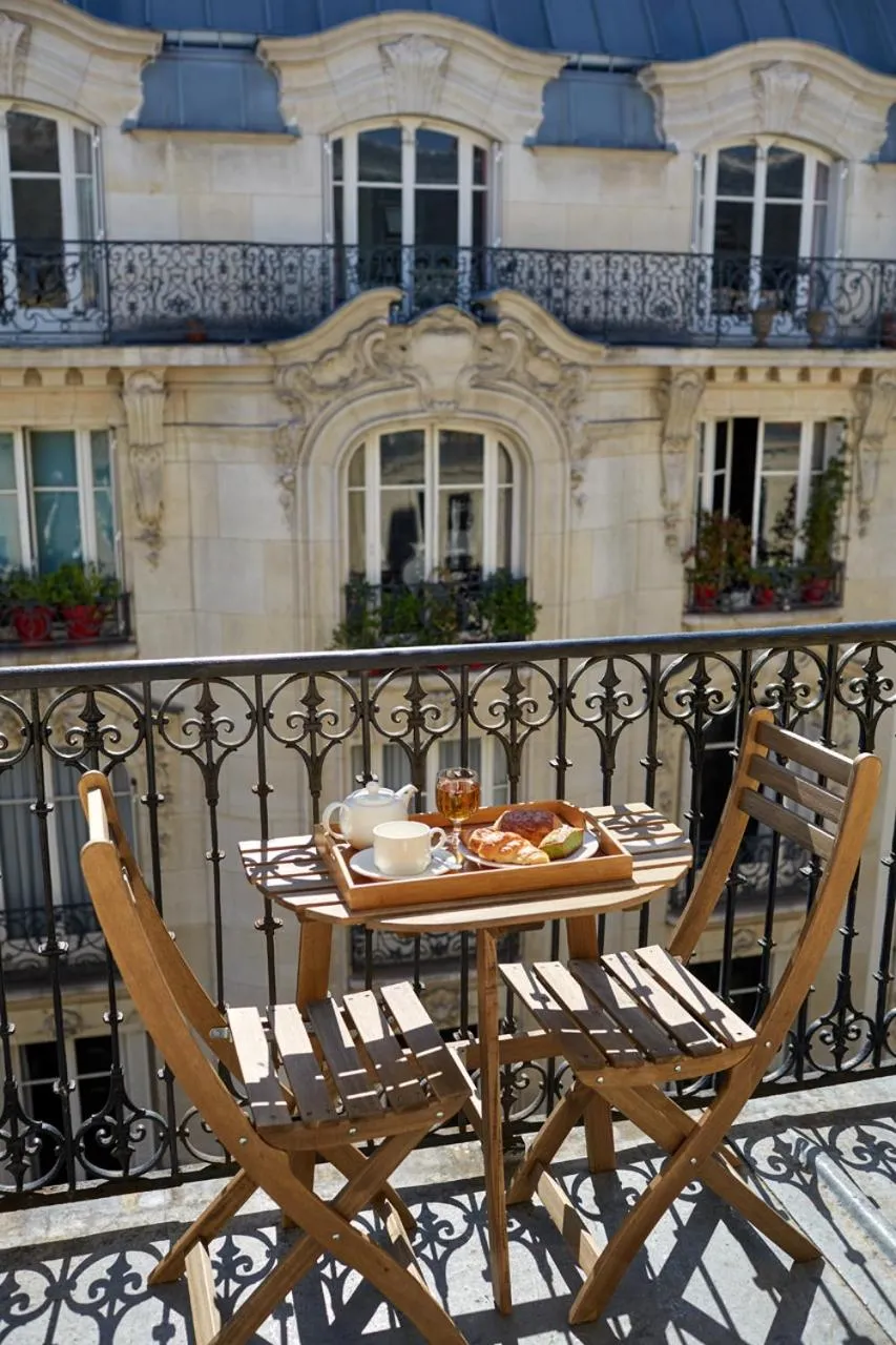Balcony/Terrace in Hôtel de Sévigné