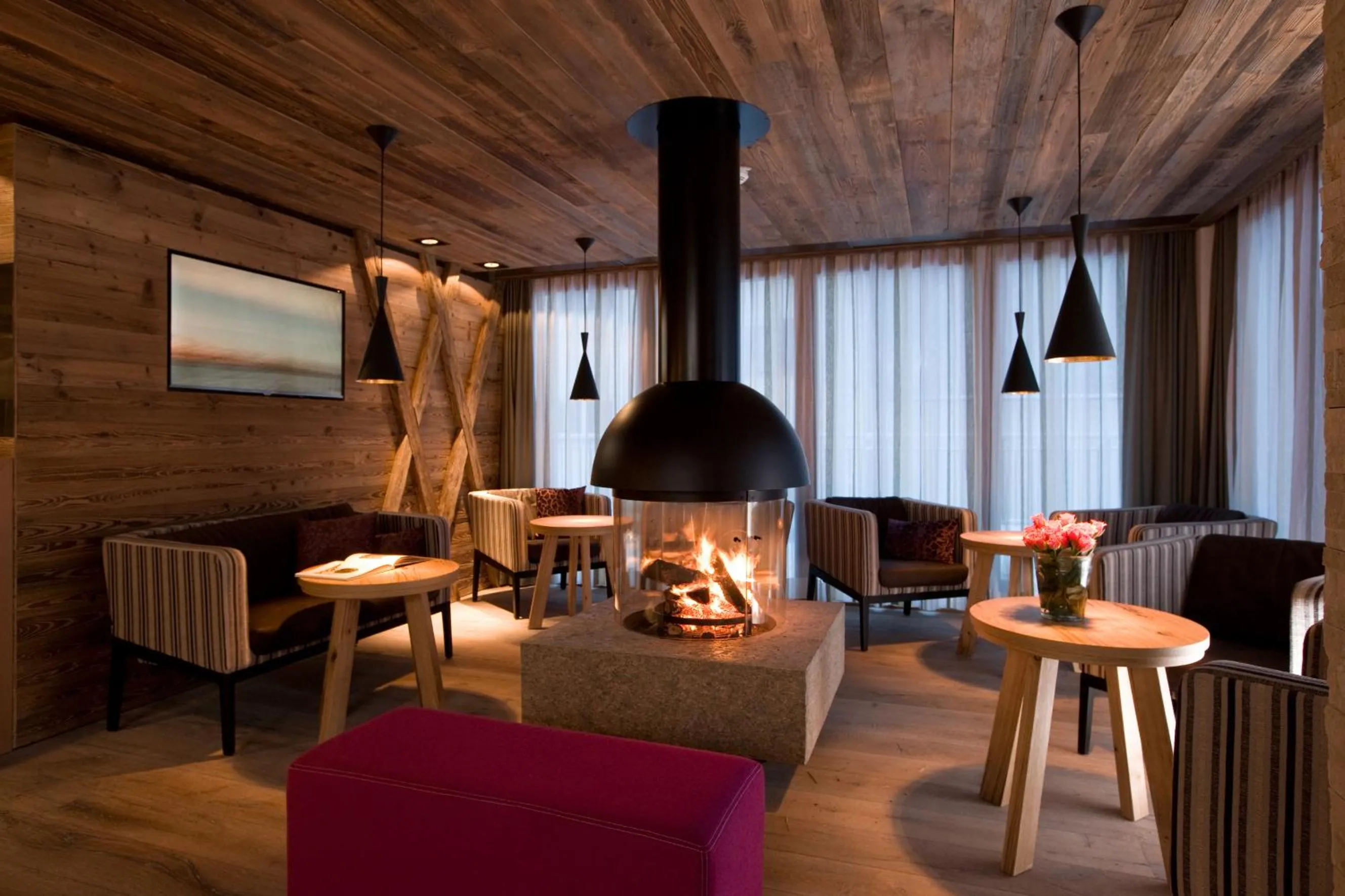 Lounge or bar in Hotel Walliserstube