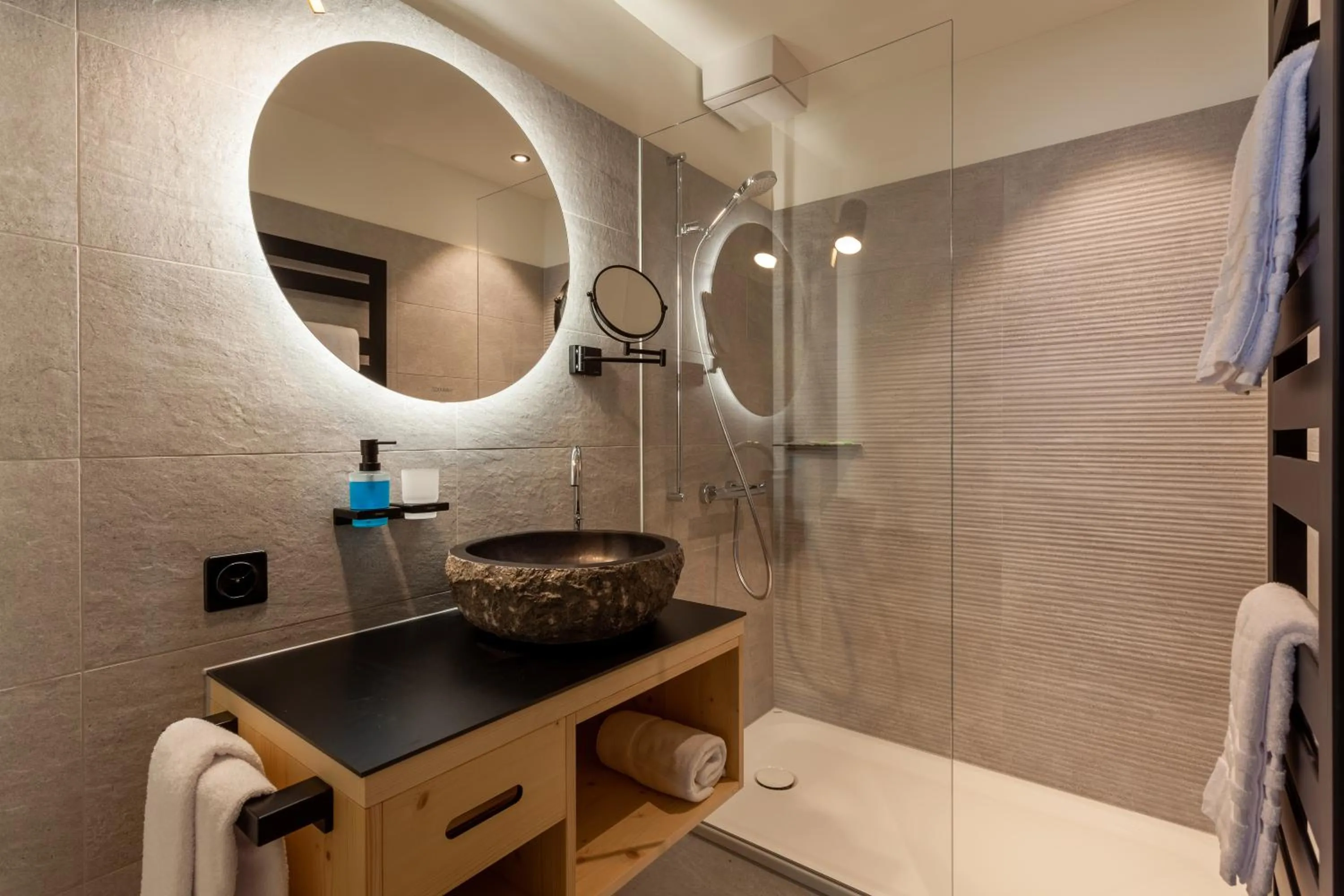 Bathroom in Sonne Andermatt Swiss Quality Hotel