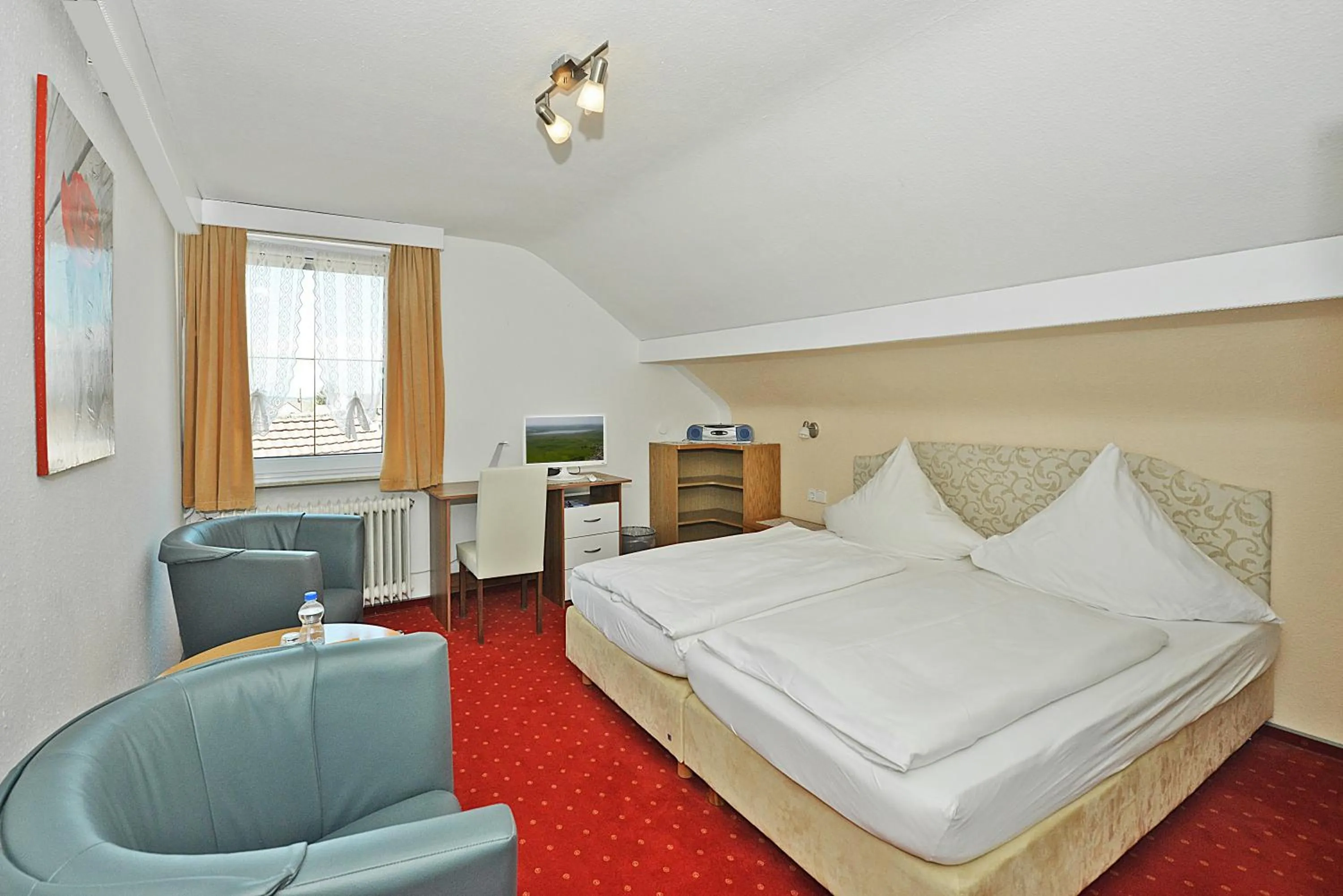 Photo of the whole room, Bed in Hotel Moorbadstuben