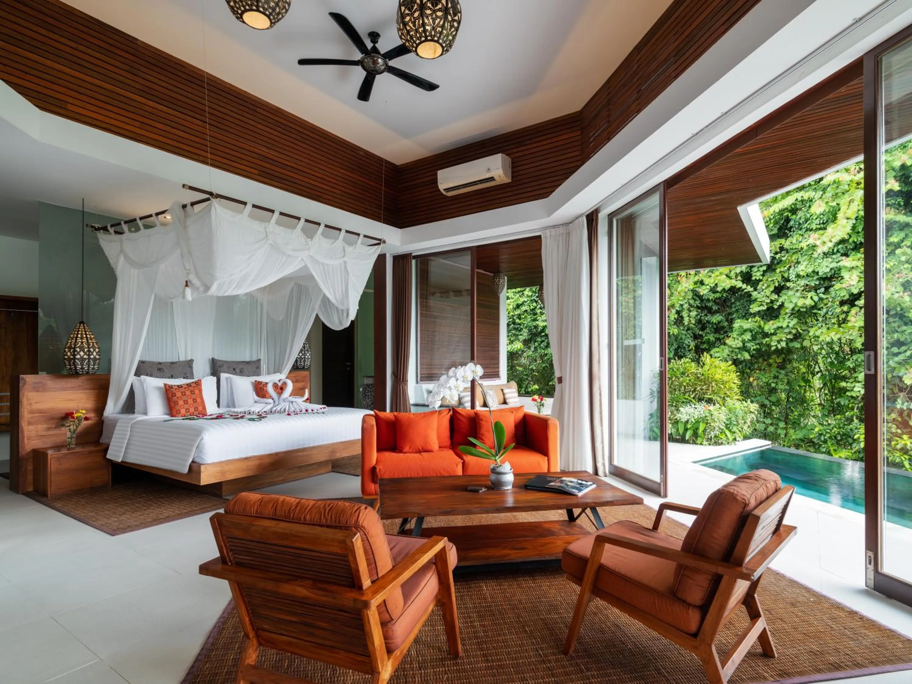 Property building, Bed in Cahaya Indah Villas