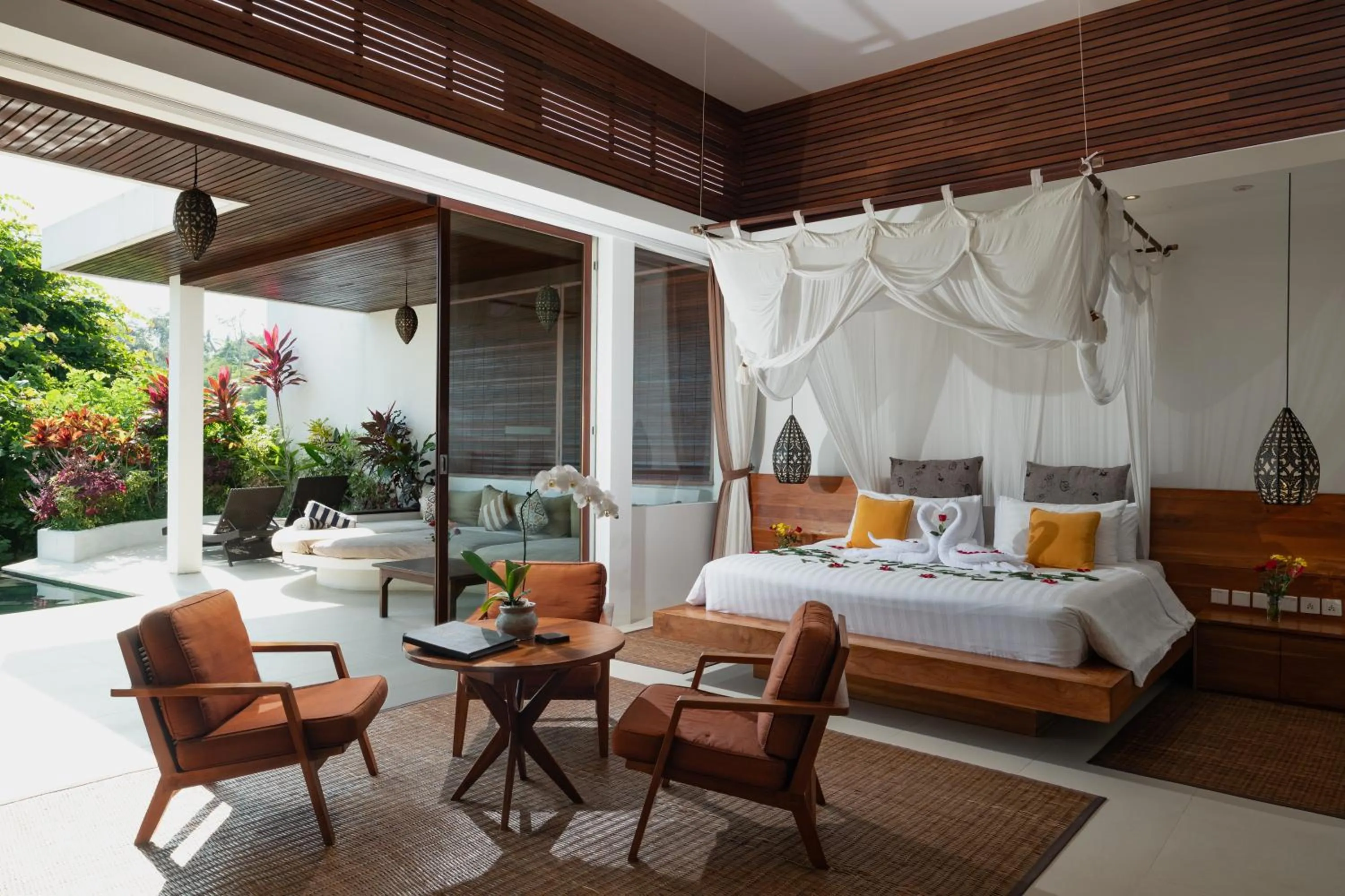 Property building, Bed in Cahaya Indah Villas