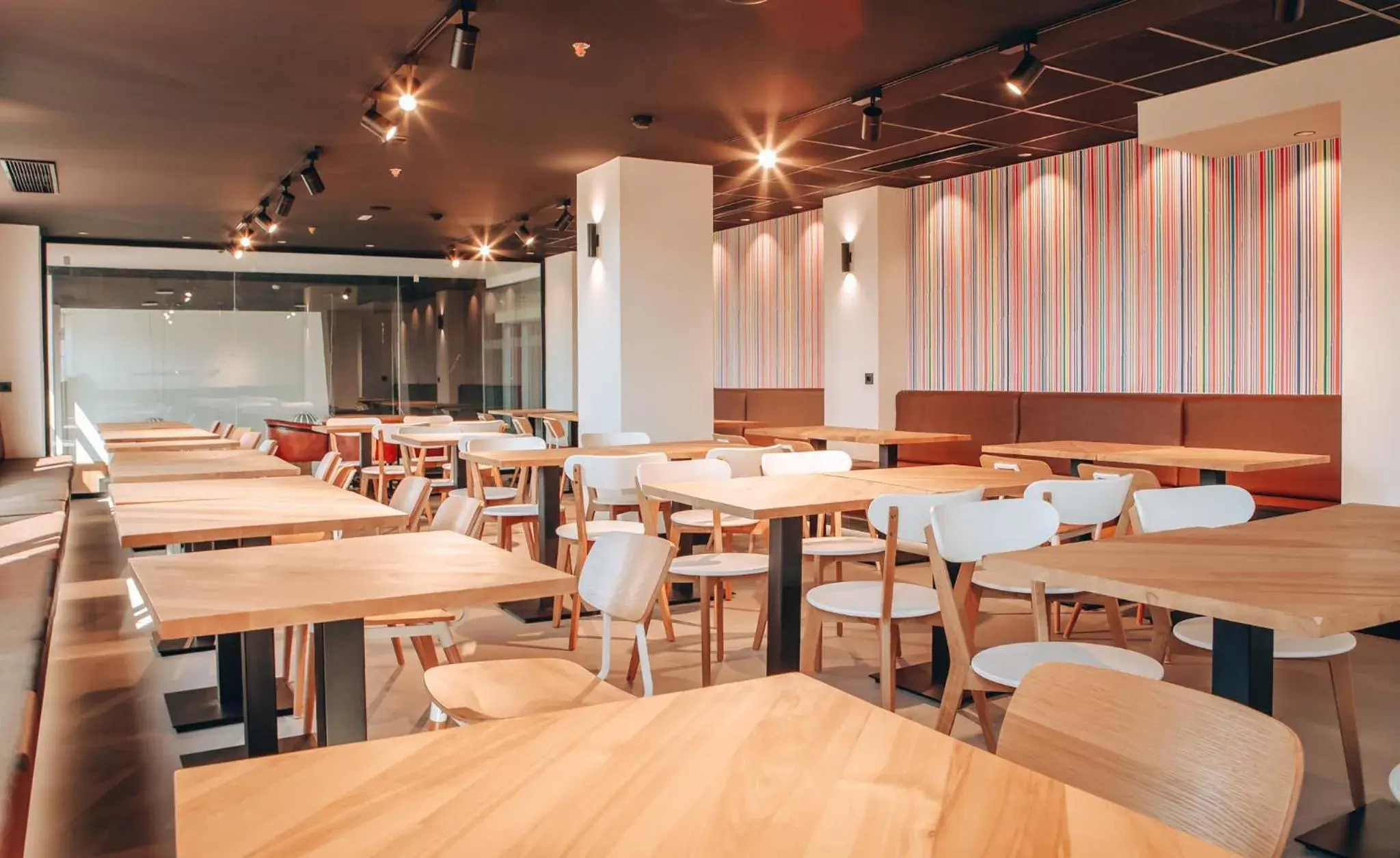 Buffet breakfast in Vértice Roomspace Buffet breakfast in Vértice Roomspace