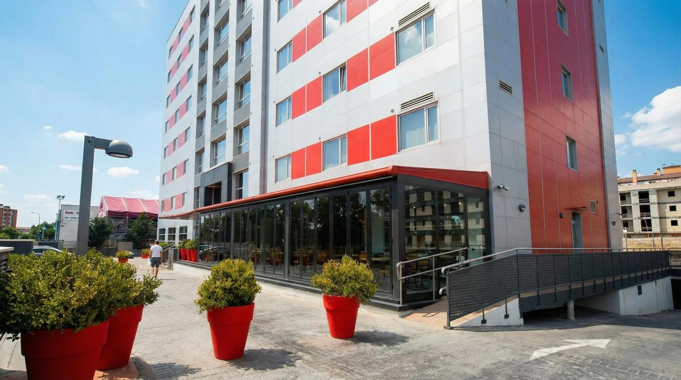 Property building in Vértice Roomspace