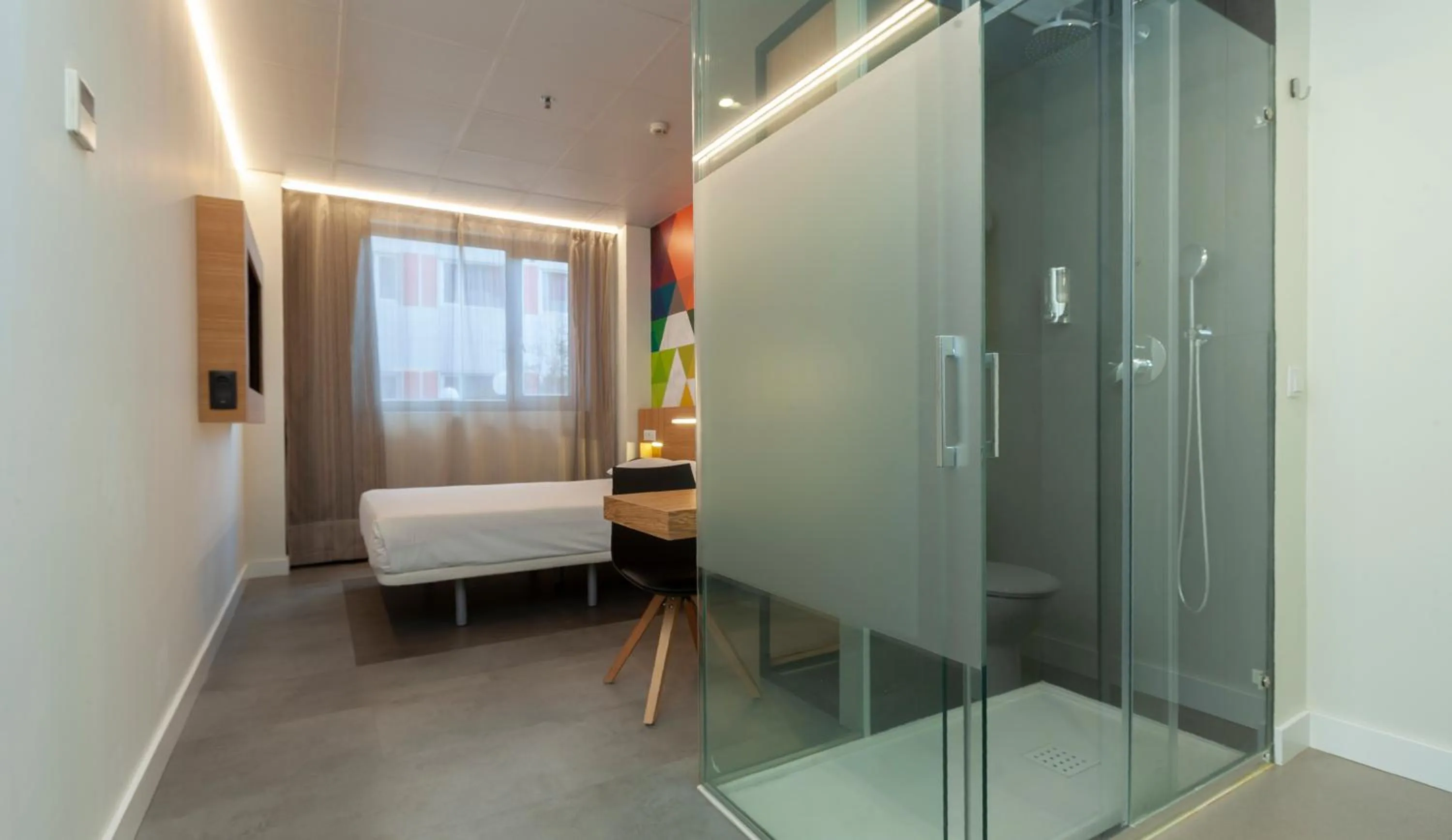 Photo of the whole room in Vértice Roomspace