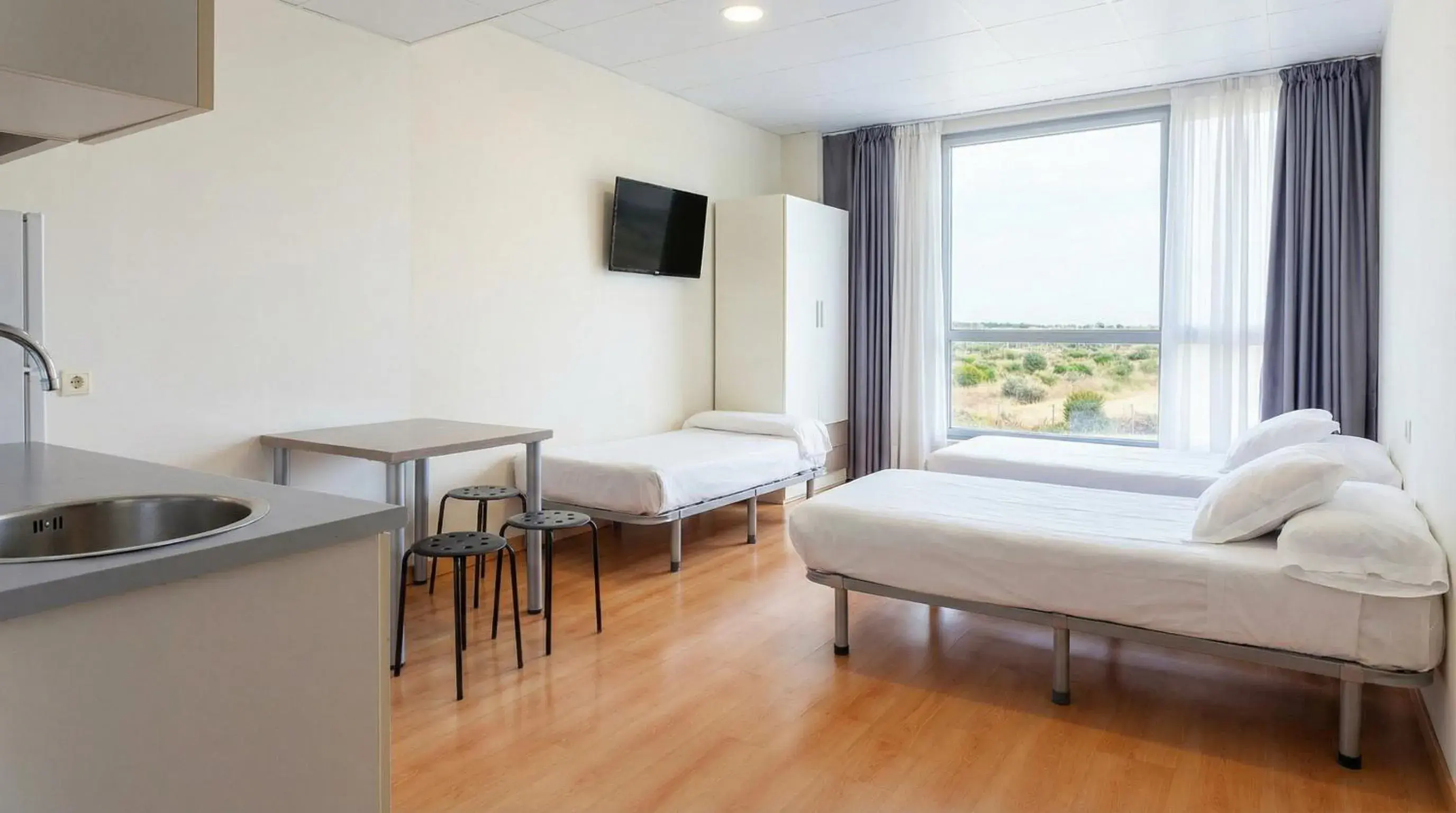 Bedroom, Bed in Vértice Roomspace Bedroom, Bed in Vértice Roomspace