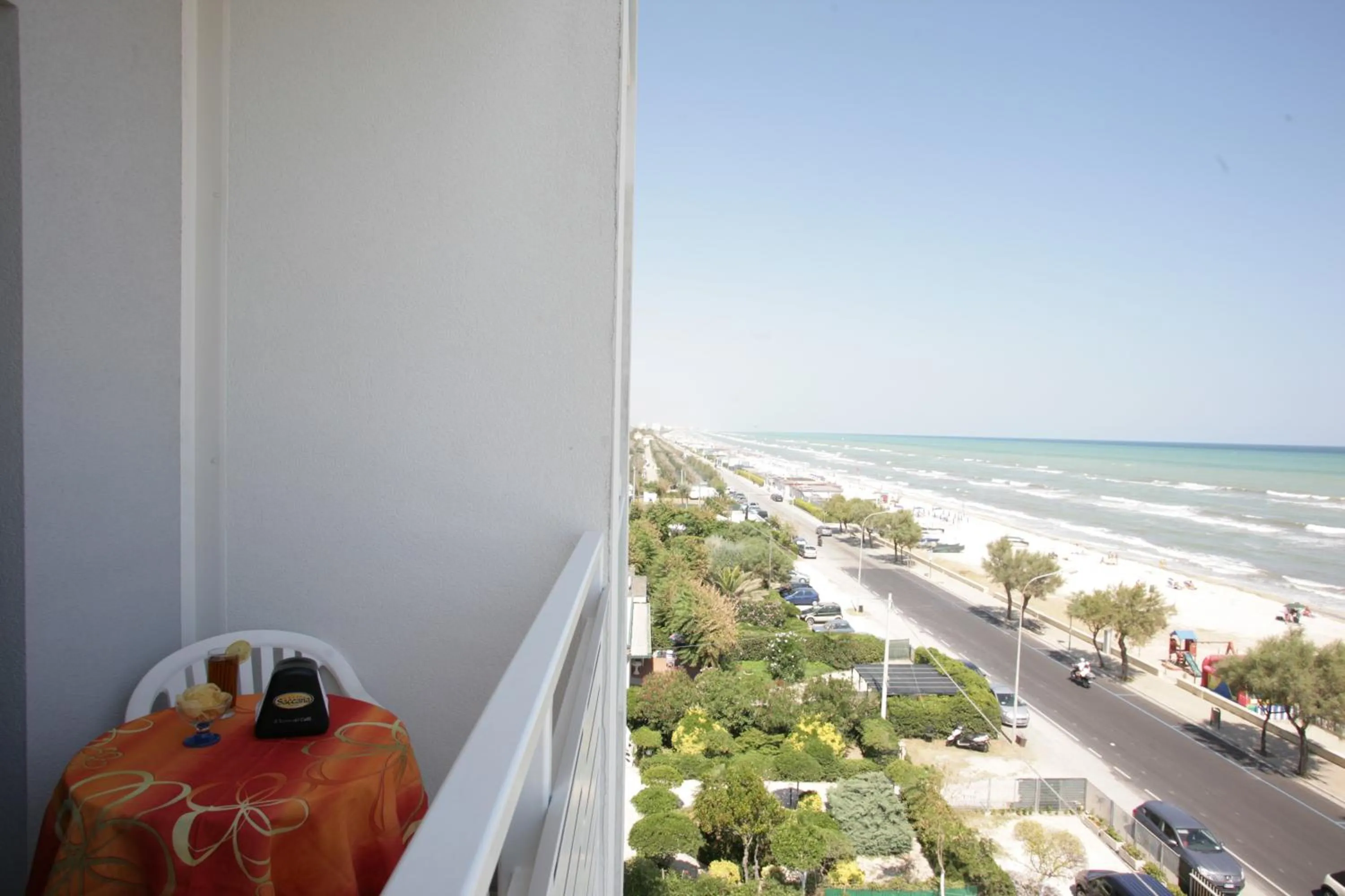 Day in Hotel Atlantic