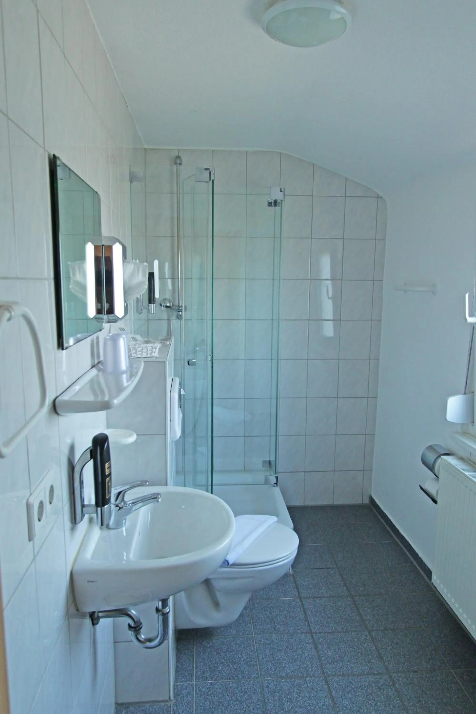 Bathroom in Hotel Sonnenhof
