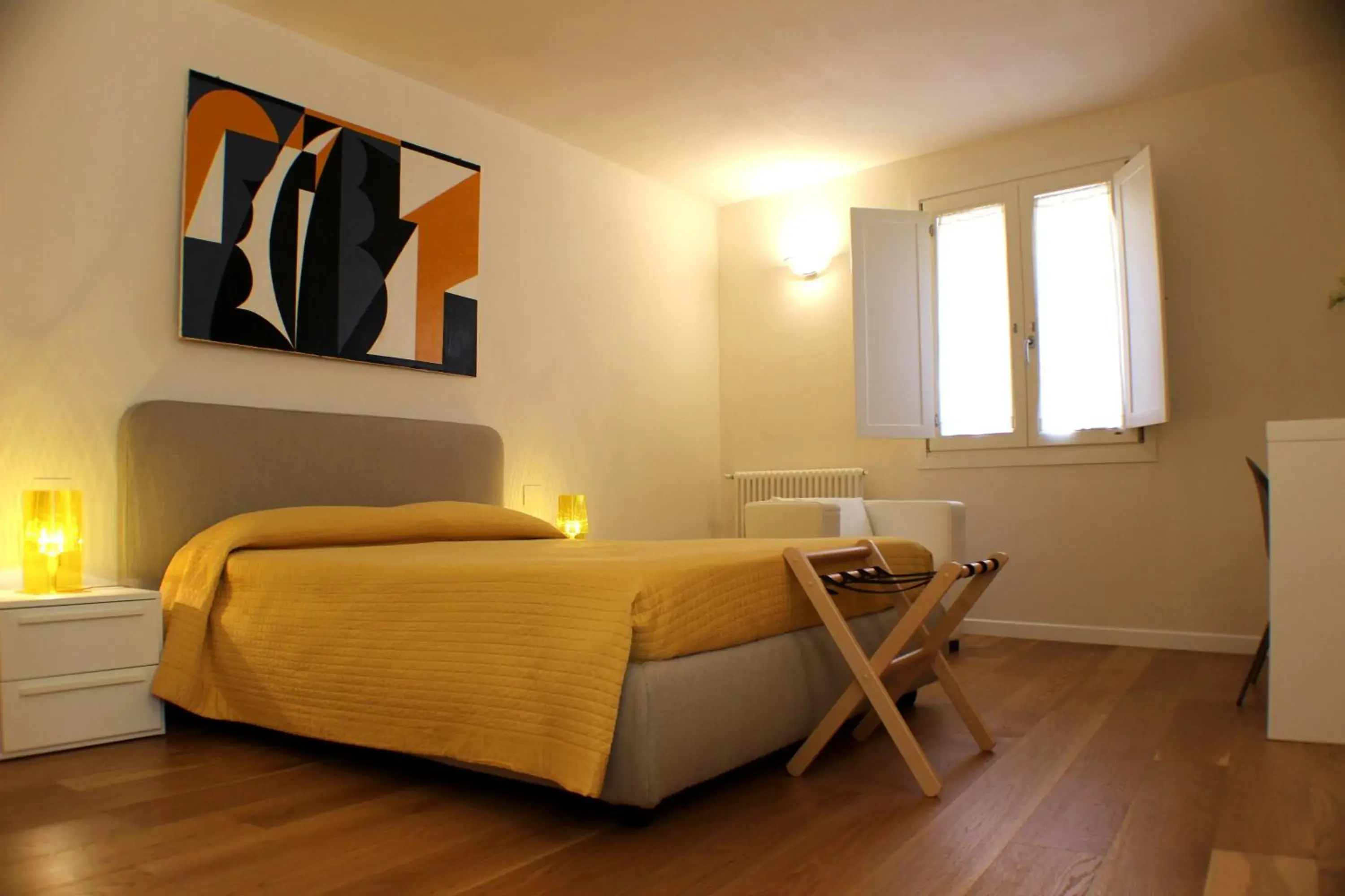 Quadruple Room - single occupancy in Dimora di Charme Cassaro 168 Quadruple Room - single occupancy in Dimora di Charme Cassaro 168