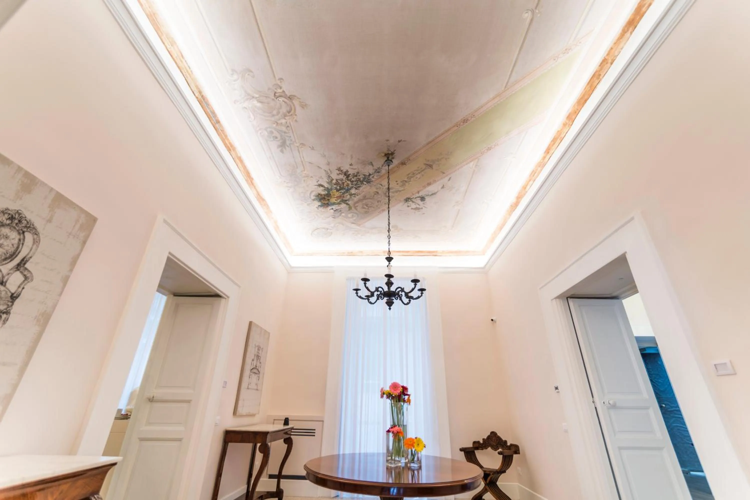 Living room in Foro Carolino S&B