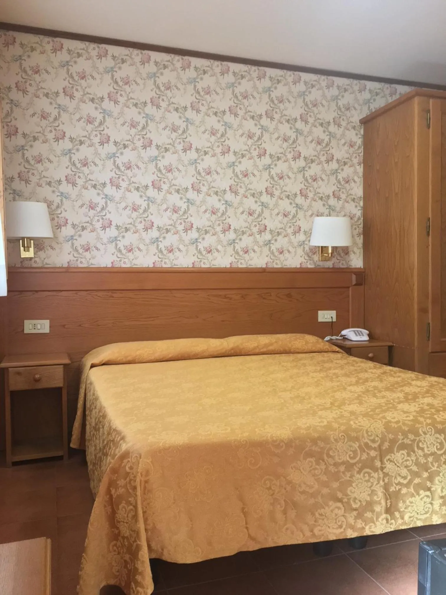 Photo of the whole room in Hotel Sporting